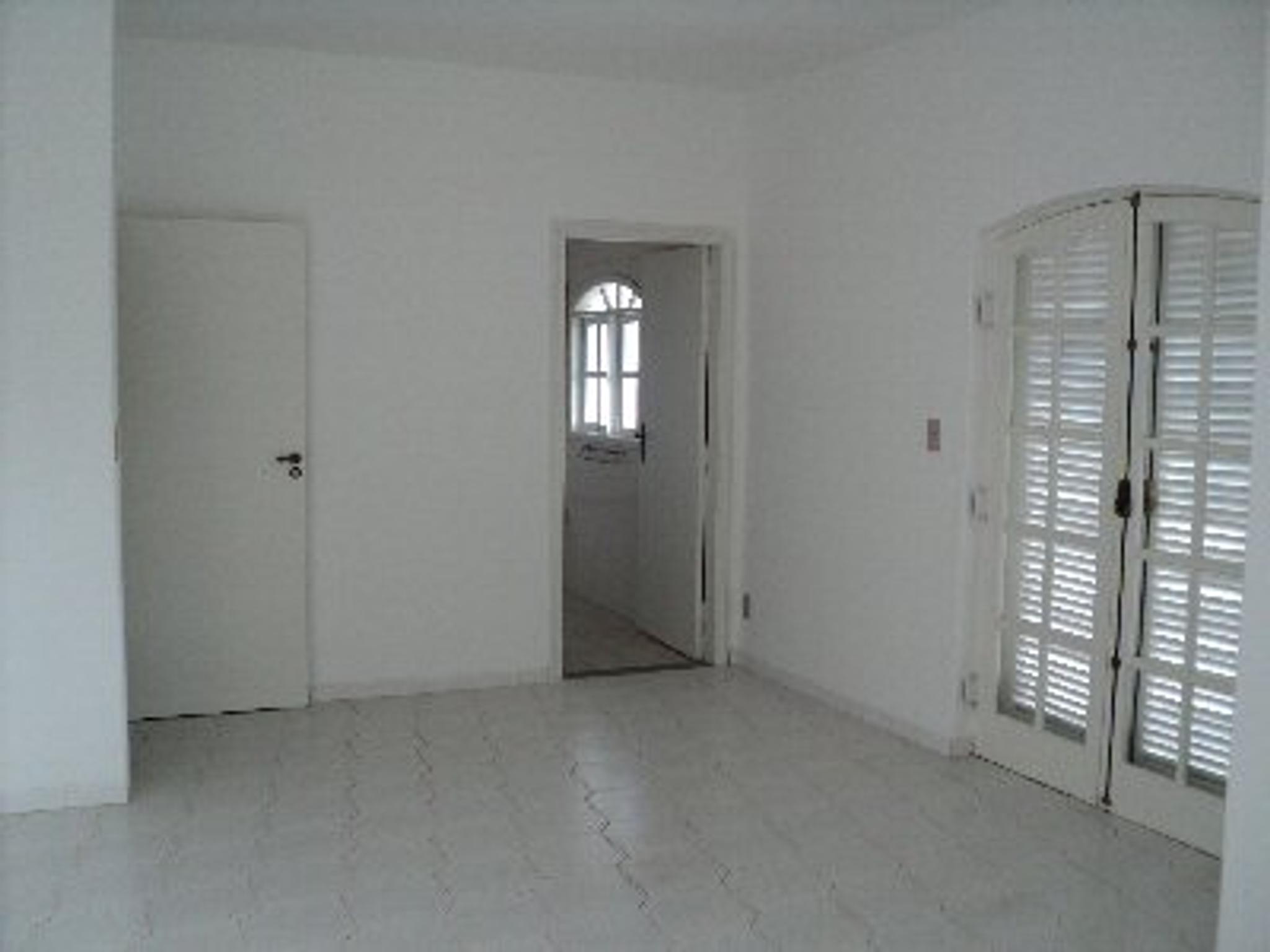 Sobrado tres dormitórios, com edícula- Bairro Itapema - Miniatura 11