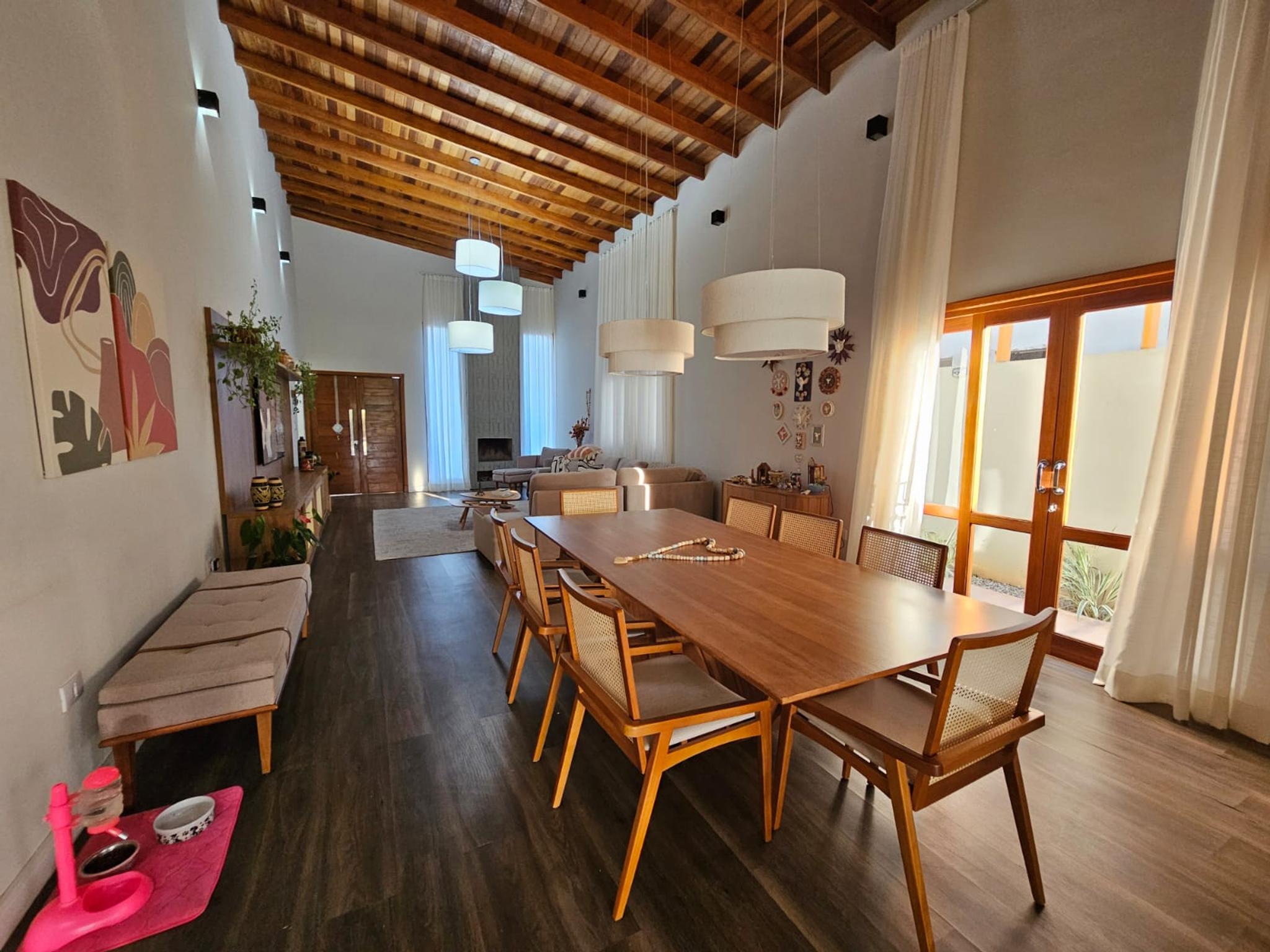 Casa Térrea Ampla e Integrada - Miniatura 4