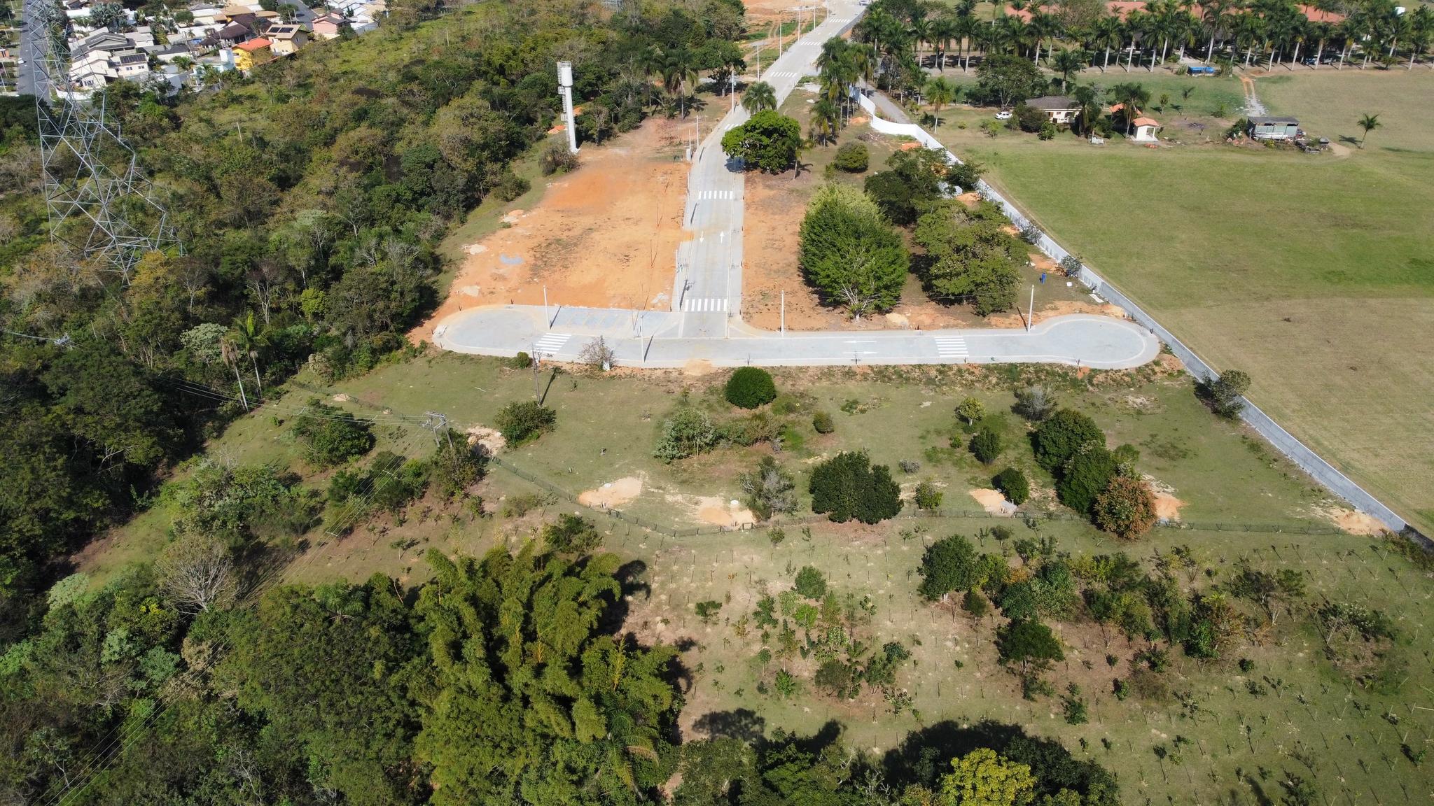 Terreno fundo para rio Residencial da Ilha - Miniatura 4