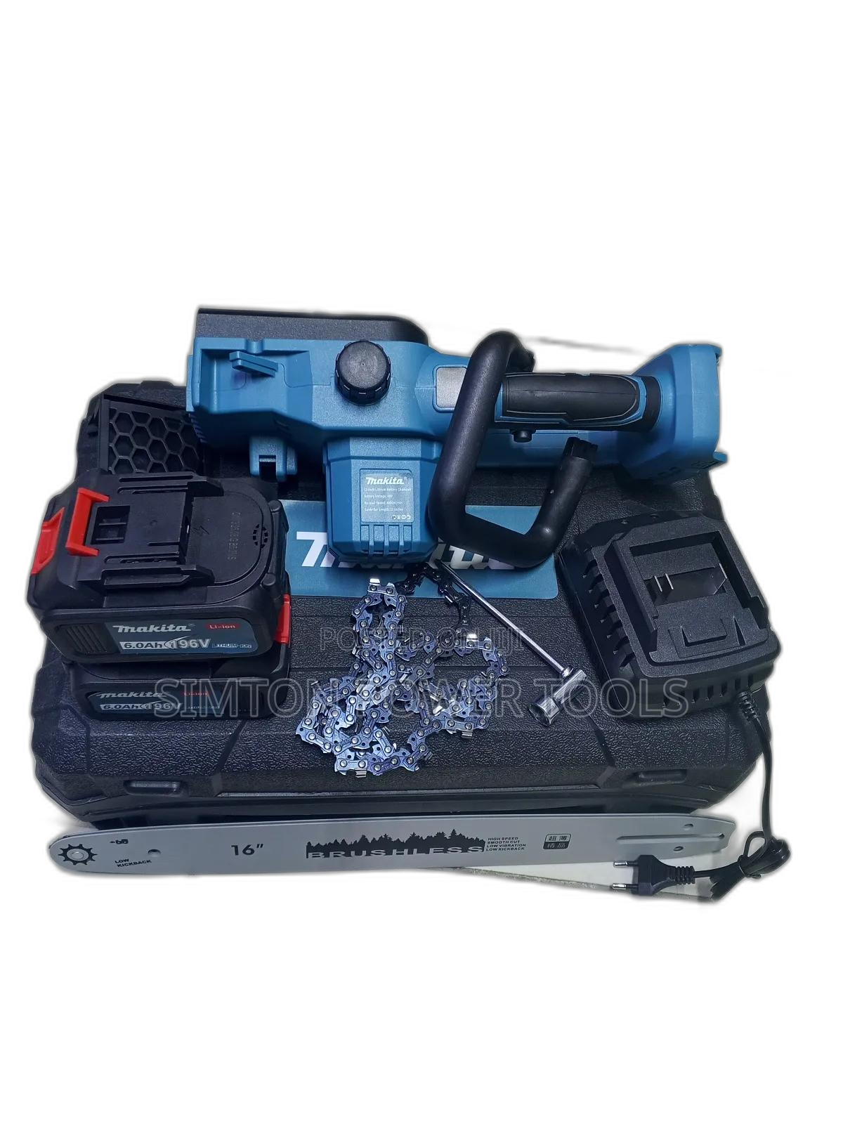 Rechargeable Makita 16" Chain Saw