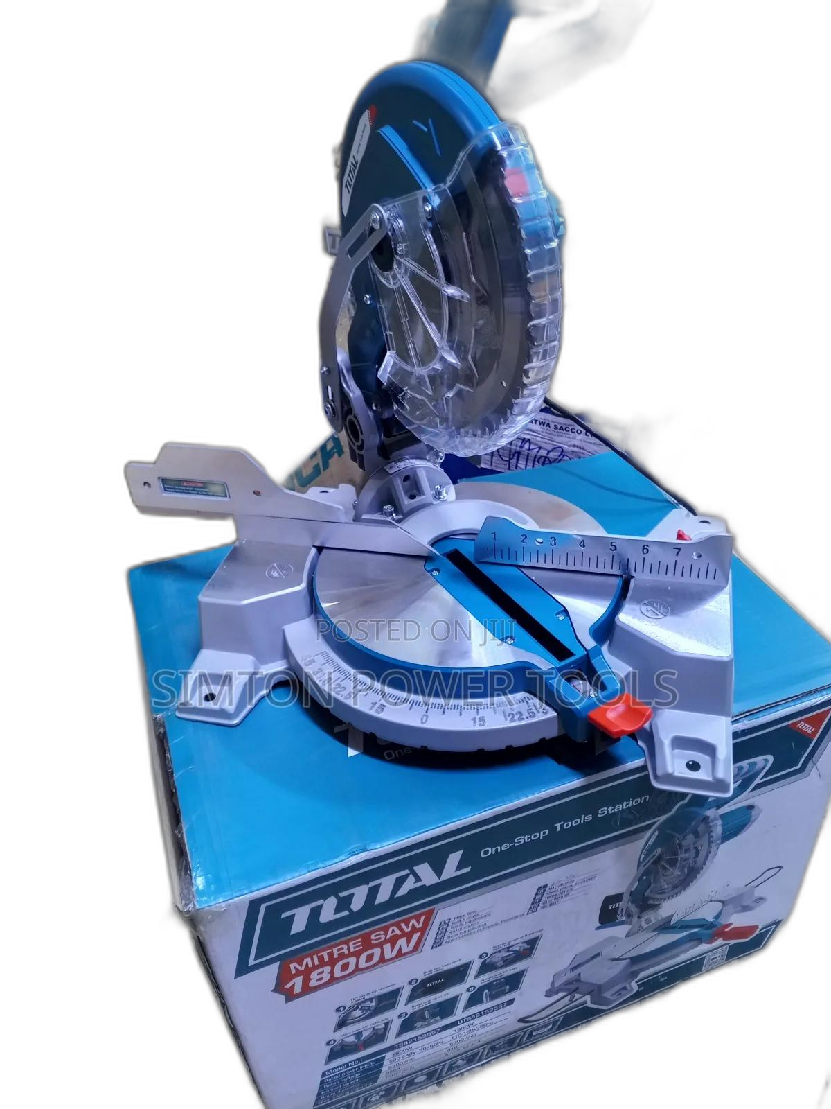 Heavy Duty Total 1800w Mitre Saw