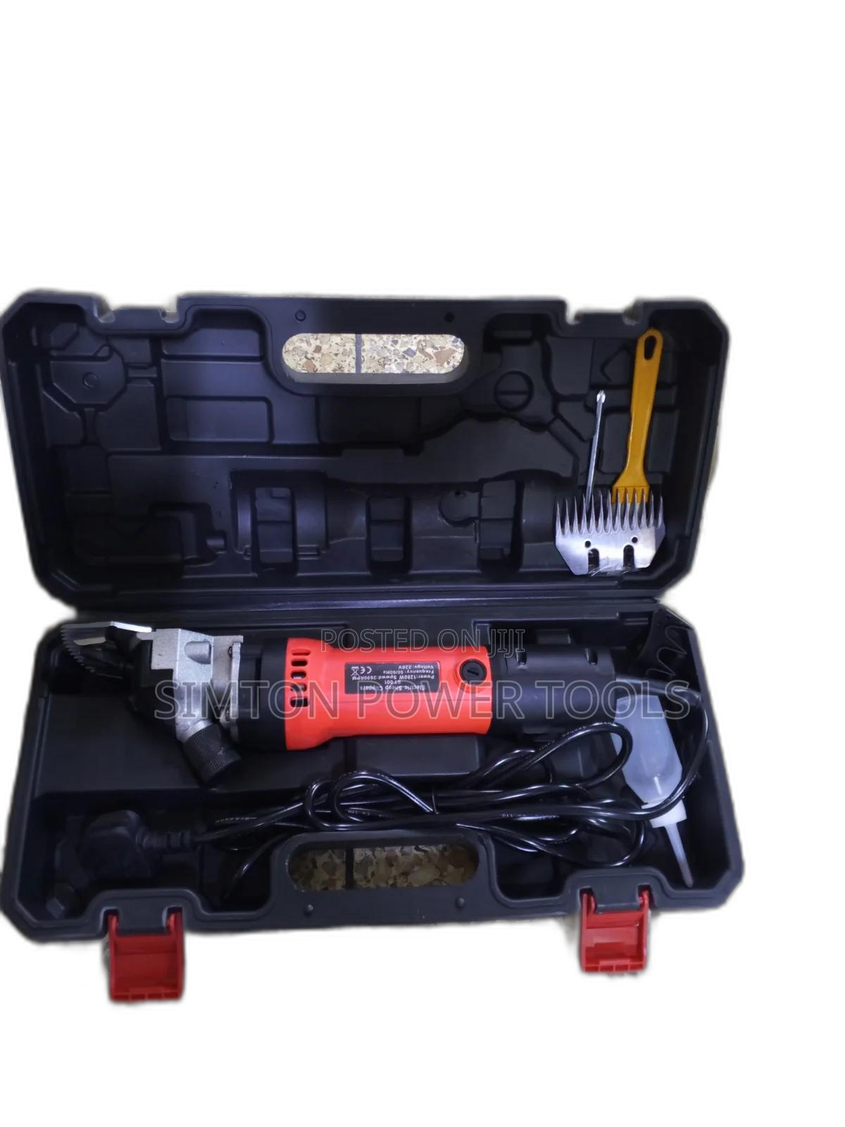 Makita Electric Sheep Clipper 1280watts