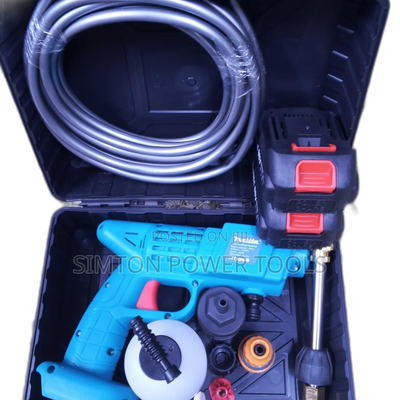 Rechargeable Makita Pressure Washer