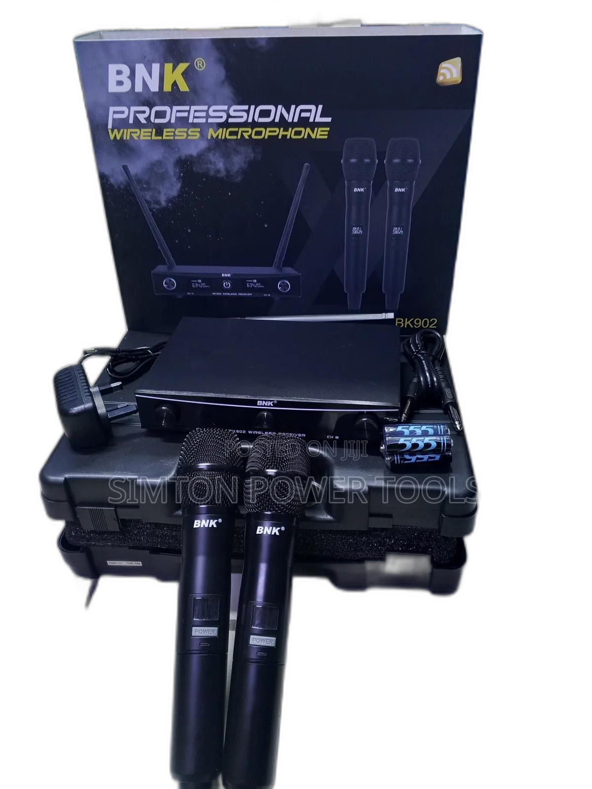 BNK Professional Wireless Microphone System 902
