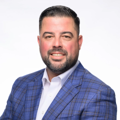 Kevin Quesada, Wealth Advisor