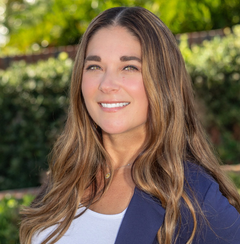 Amanda Miller, Senior Financial Advisor