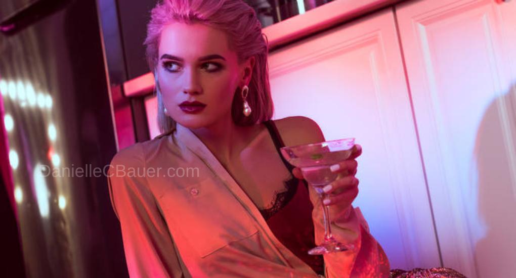 Seu Ex Ainda Pensa em Você? 7 Sinais de Que Ele Te Quer de Volta!