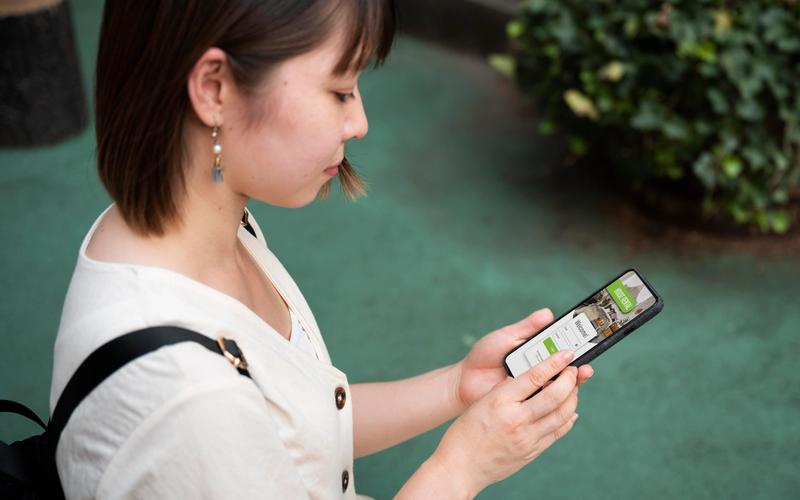 From Scrolling to Spending: How Video Hijacked the Human Eye to Buy