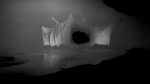 Troscurpos: From the Crown to the Wind