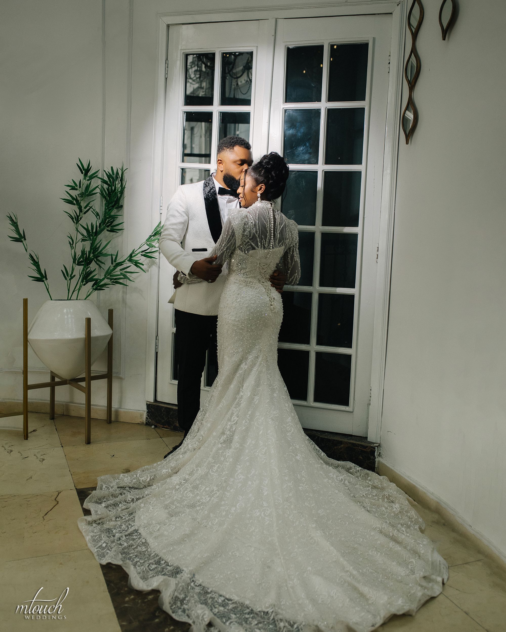 Editorial Weddings gallery image 2