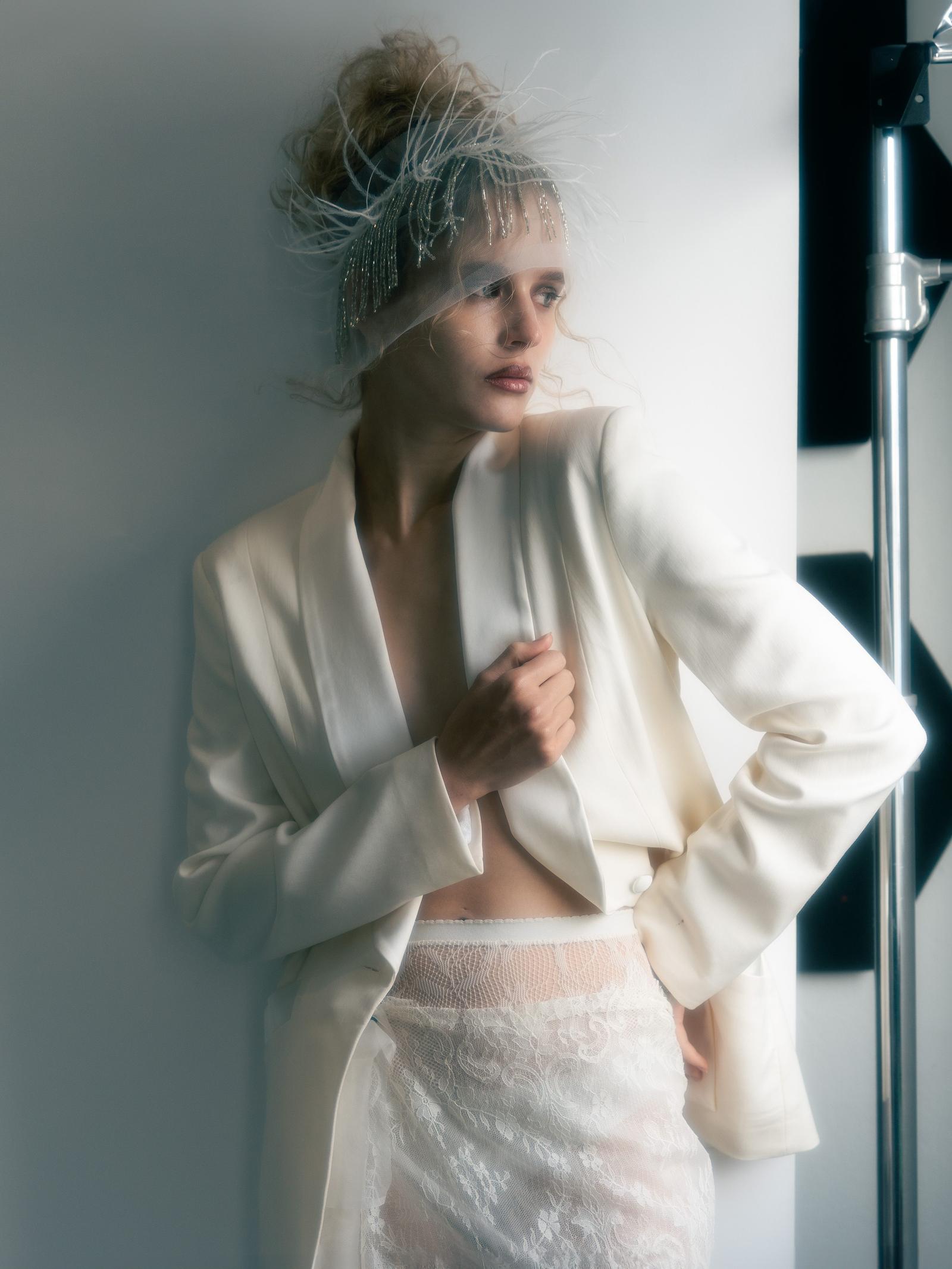 From Dreams to Runways: Anthe De Zutter’s Journey into Modeling