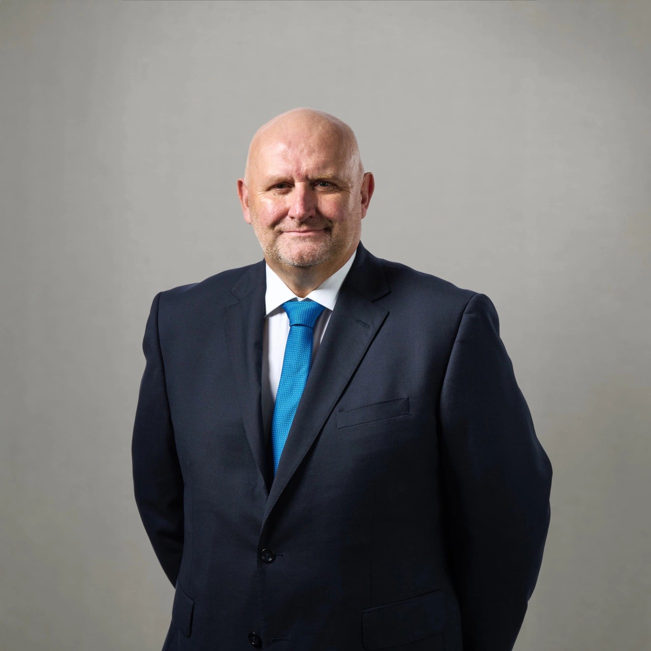 Headshot of Stewart Barrie