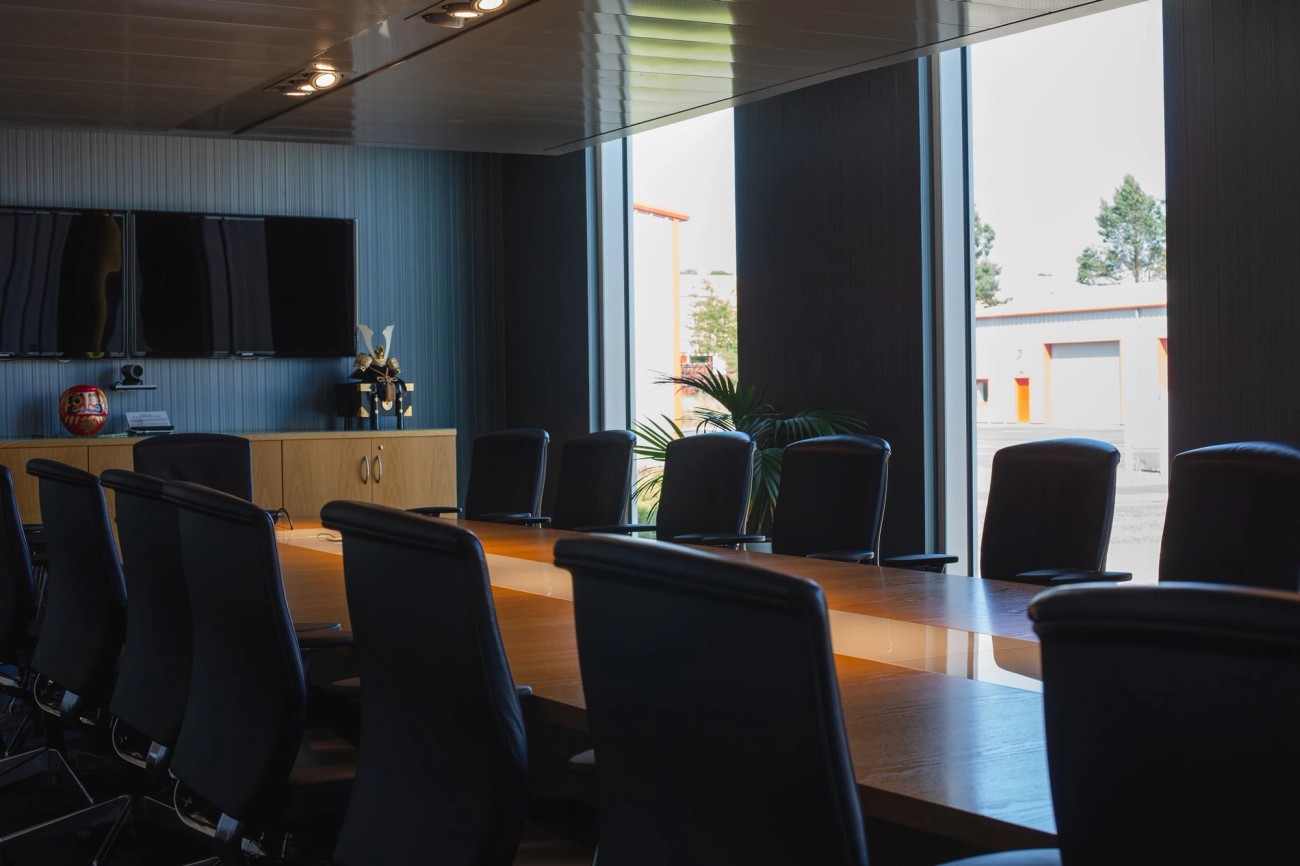 Hunting board room with empty chairs