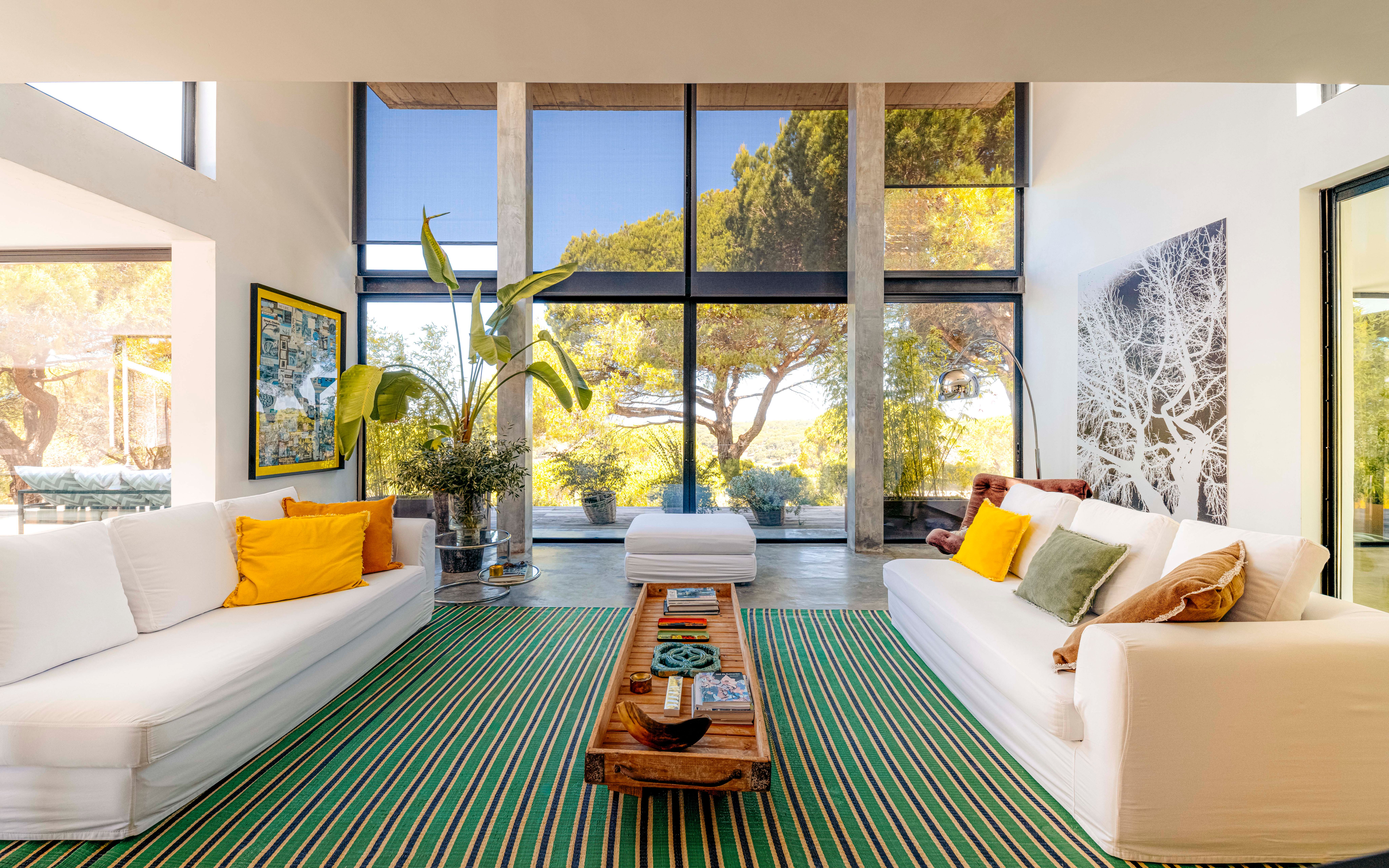 Luxury Forest Villa — image 11