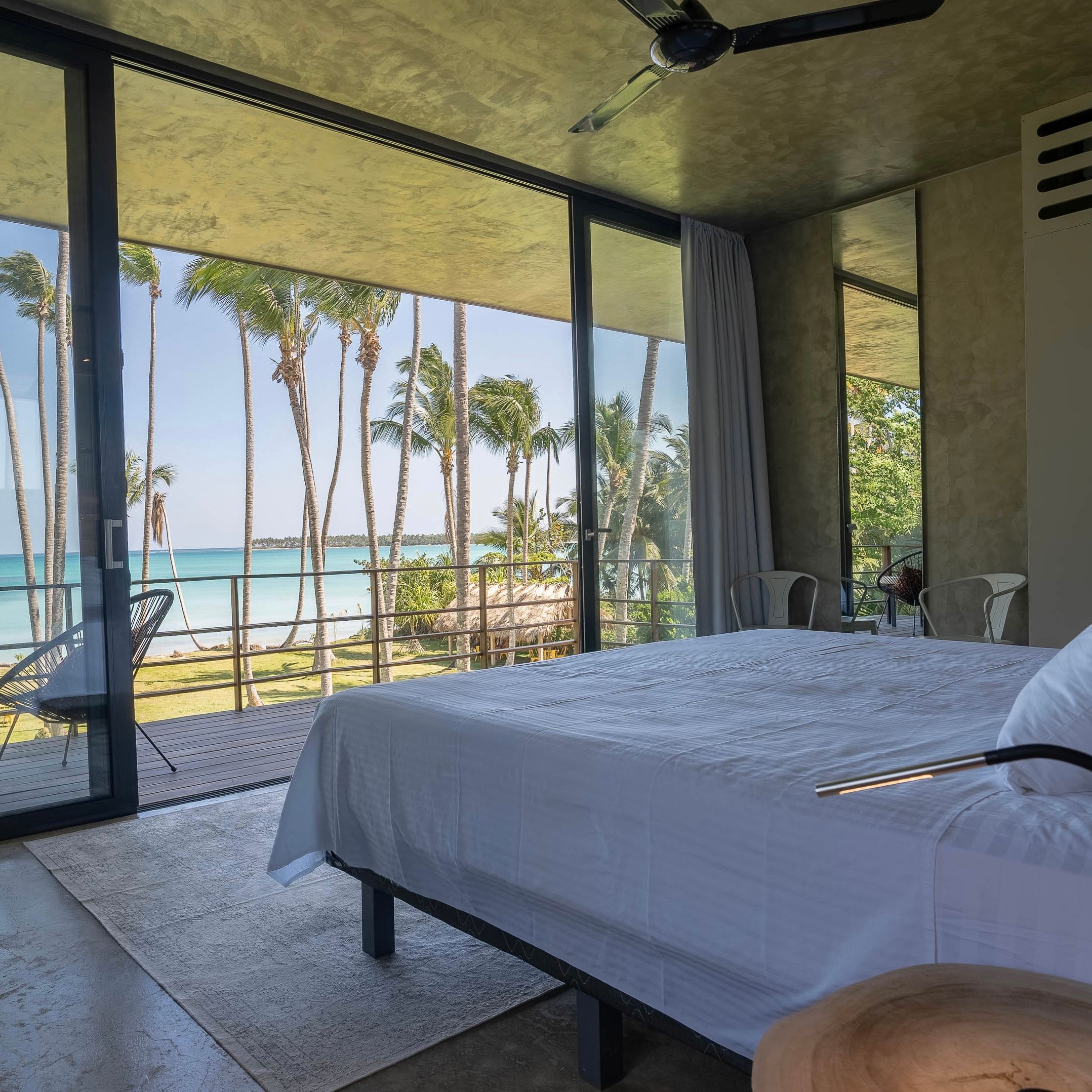 Beachfront Caribbean Villa — image 5