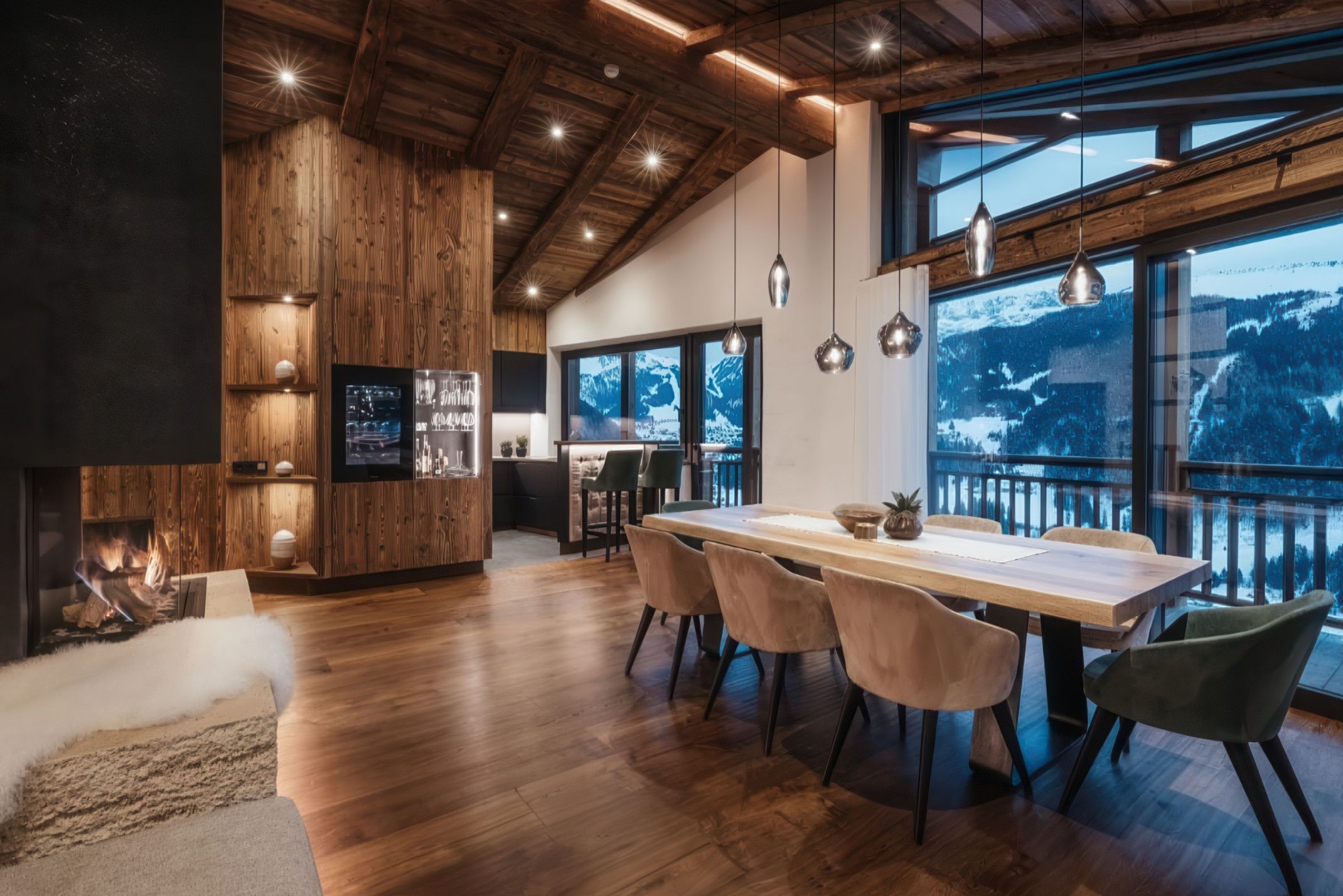 Luxury Mountain Chalet — image 4