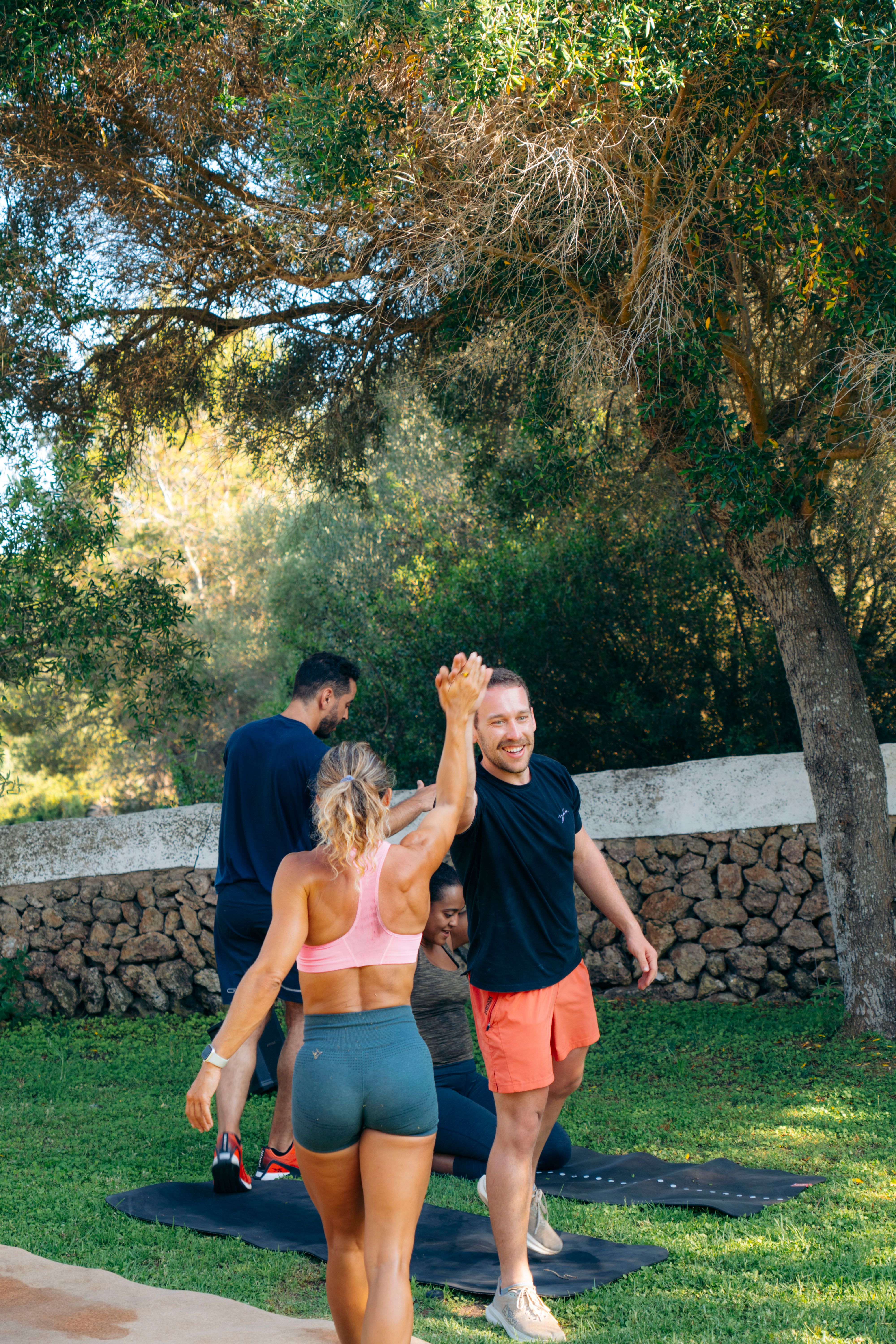 Sweat, Sun & Connection