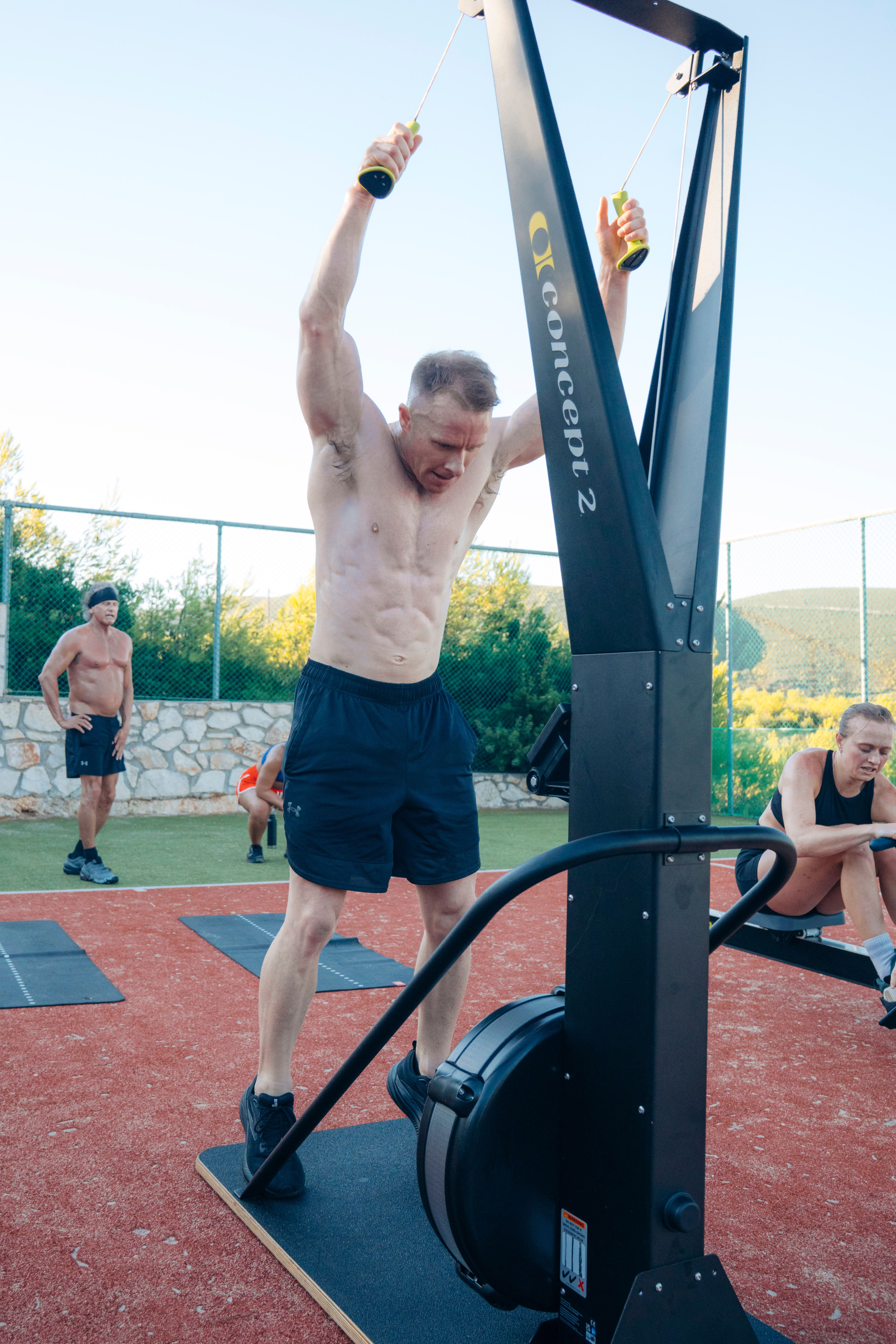 Luxury Clifftop Villa — image 6