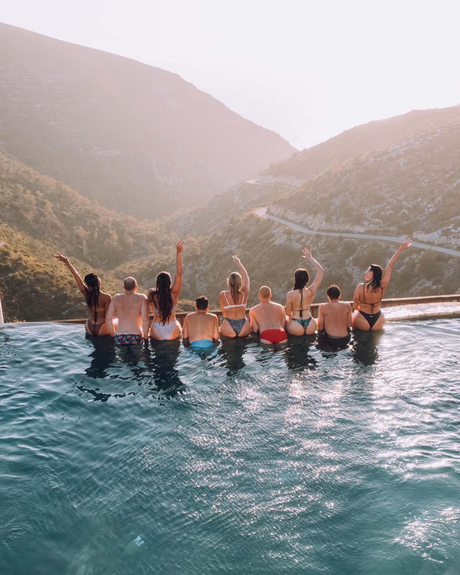 Luxury Clifftop Villa — image 12