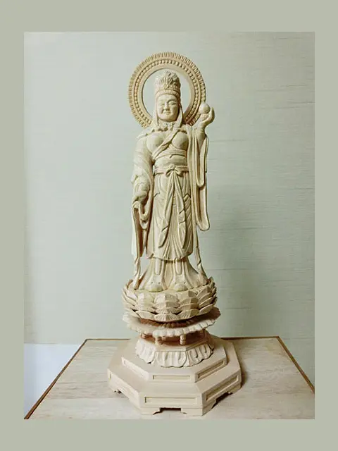 고객님의 조각 작품 길상천녀 기소 히노키 (기소 편백나무)