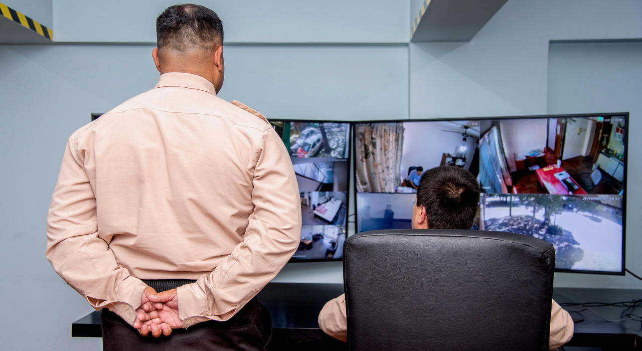 Monitoreo y centro operaciones