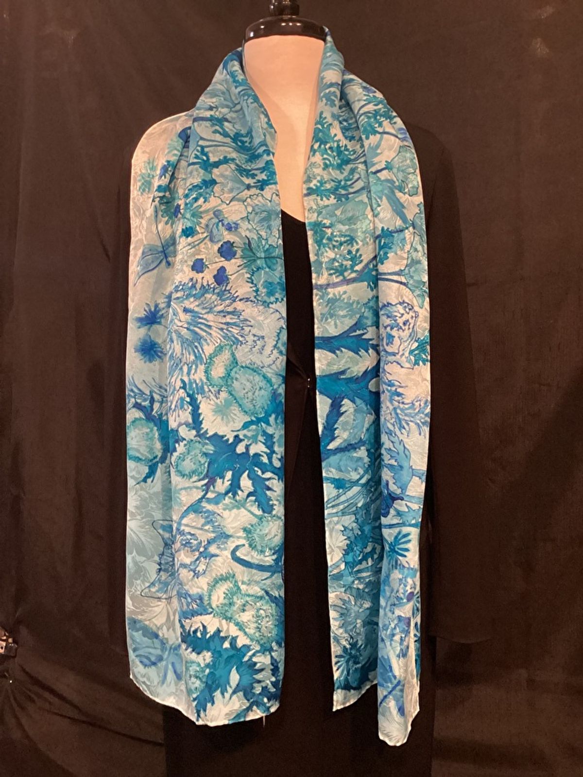 Cat's Garden in Blue on Jacquard Silk — image 3
