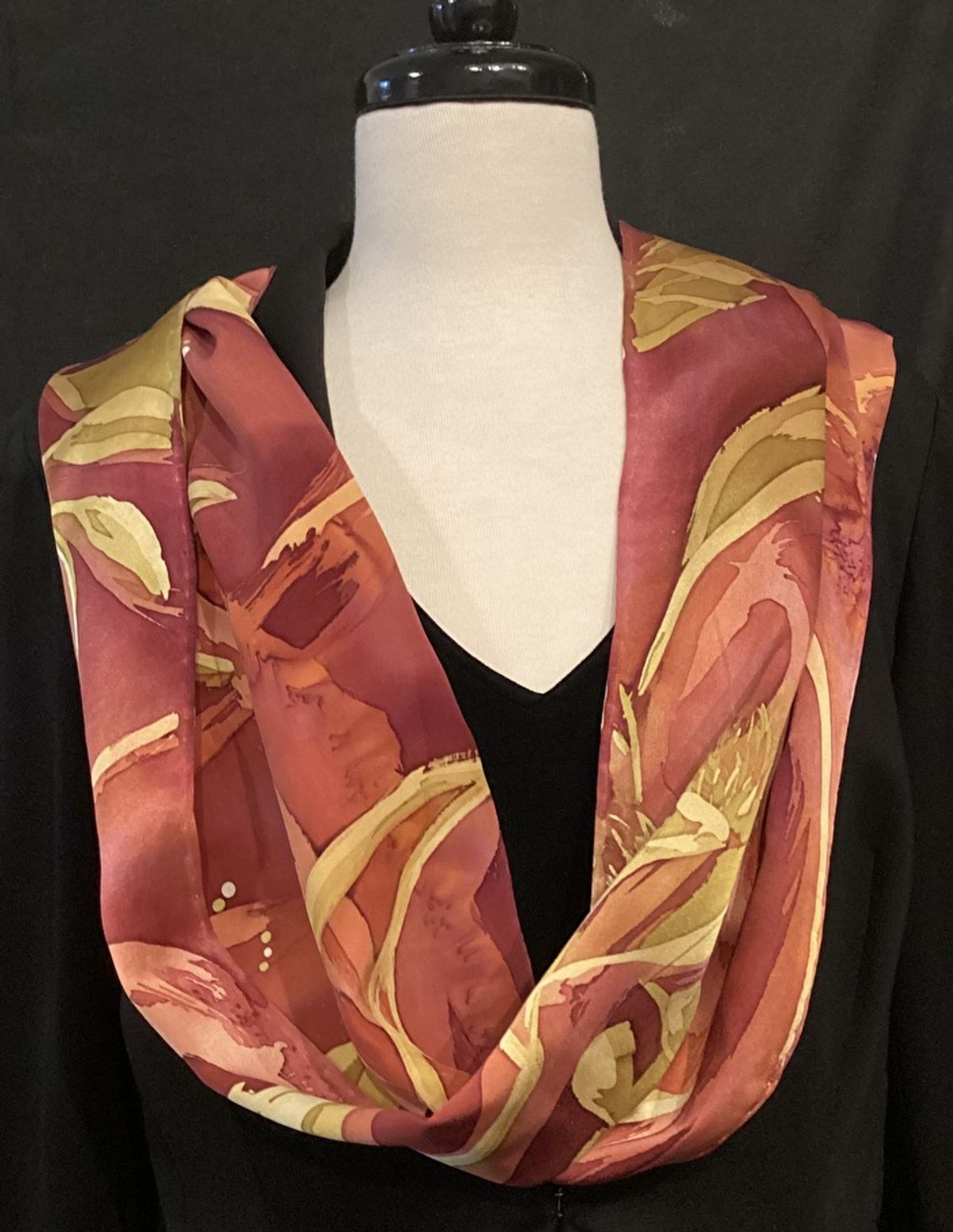 Eucalyptus Red/orange Batik — image 2