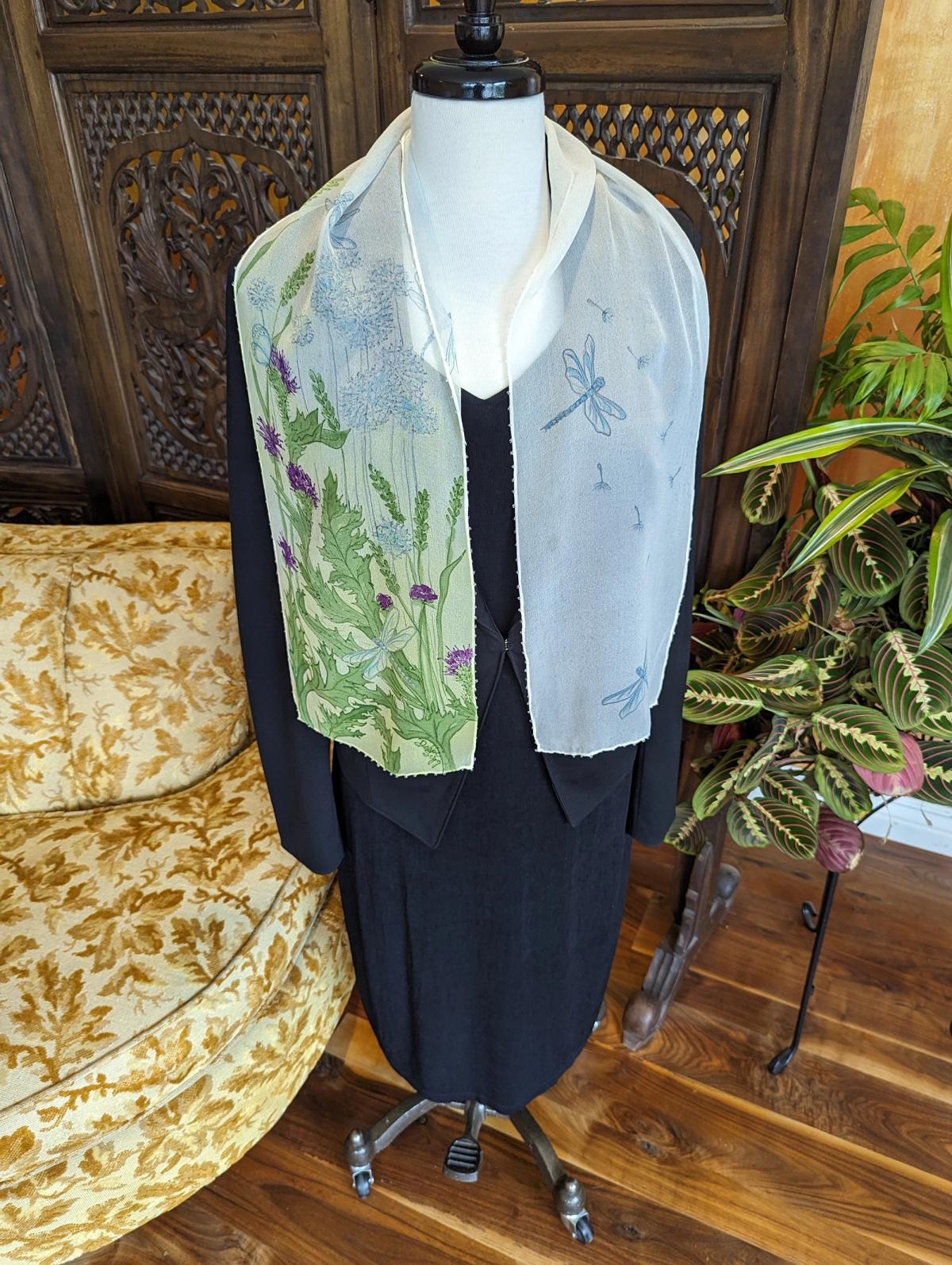 Beaded Chiffon Dandelions, Thistles, and Dragonflies — image 2