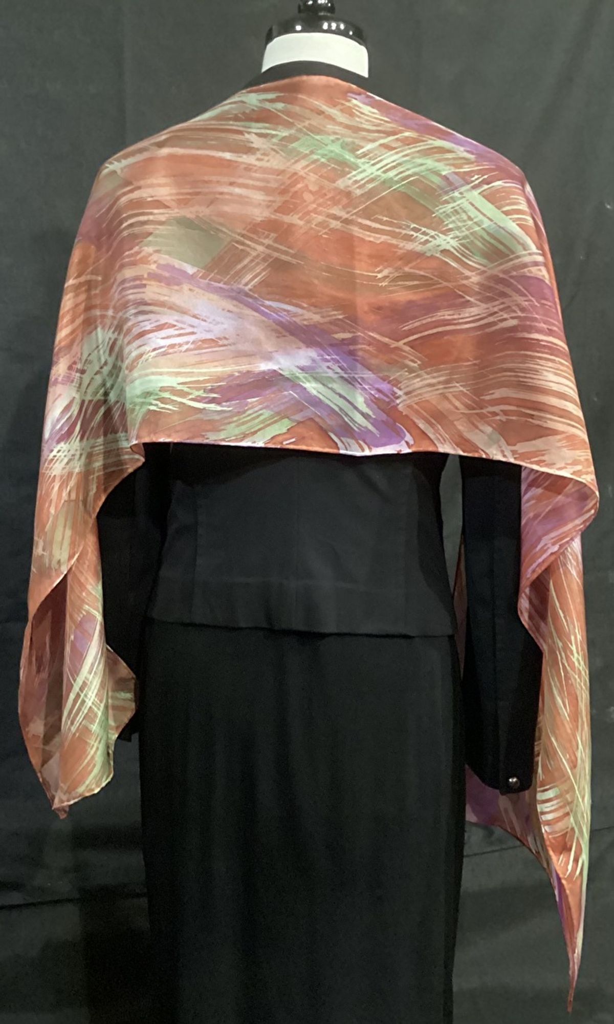 Batik Orange Purple Green Abstract — image 3