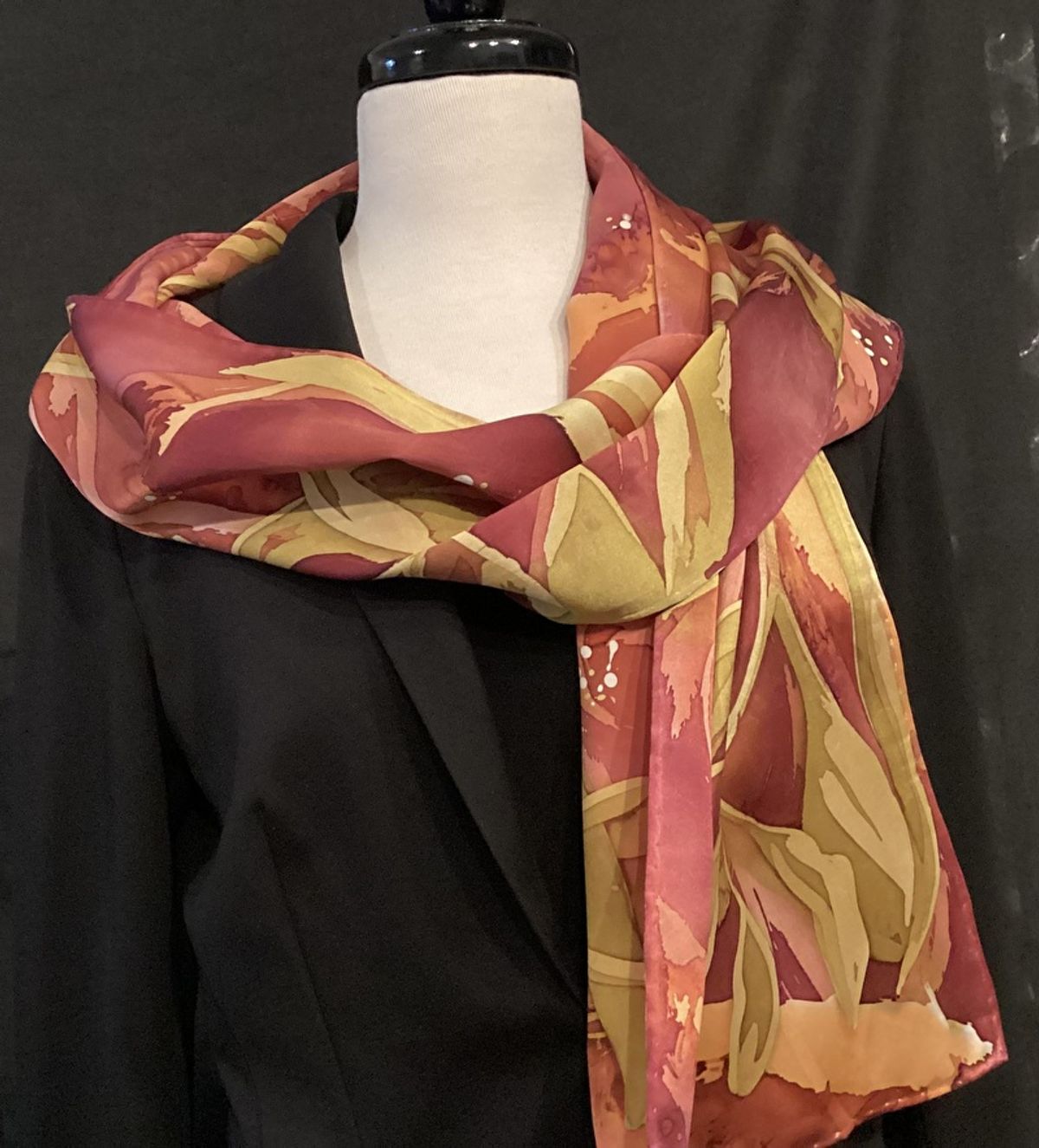 Eucalyptus Red/orange Batik — image 3
