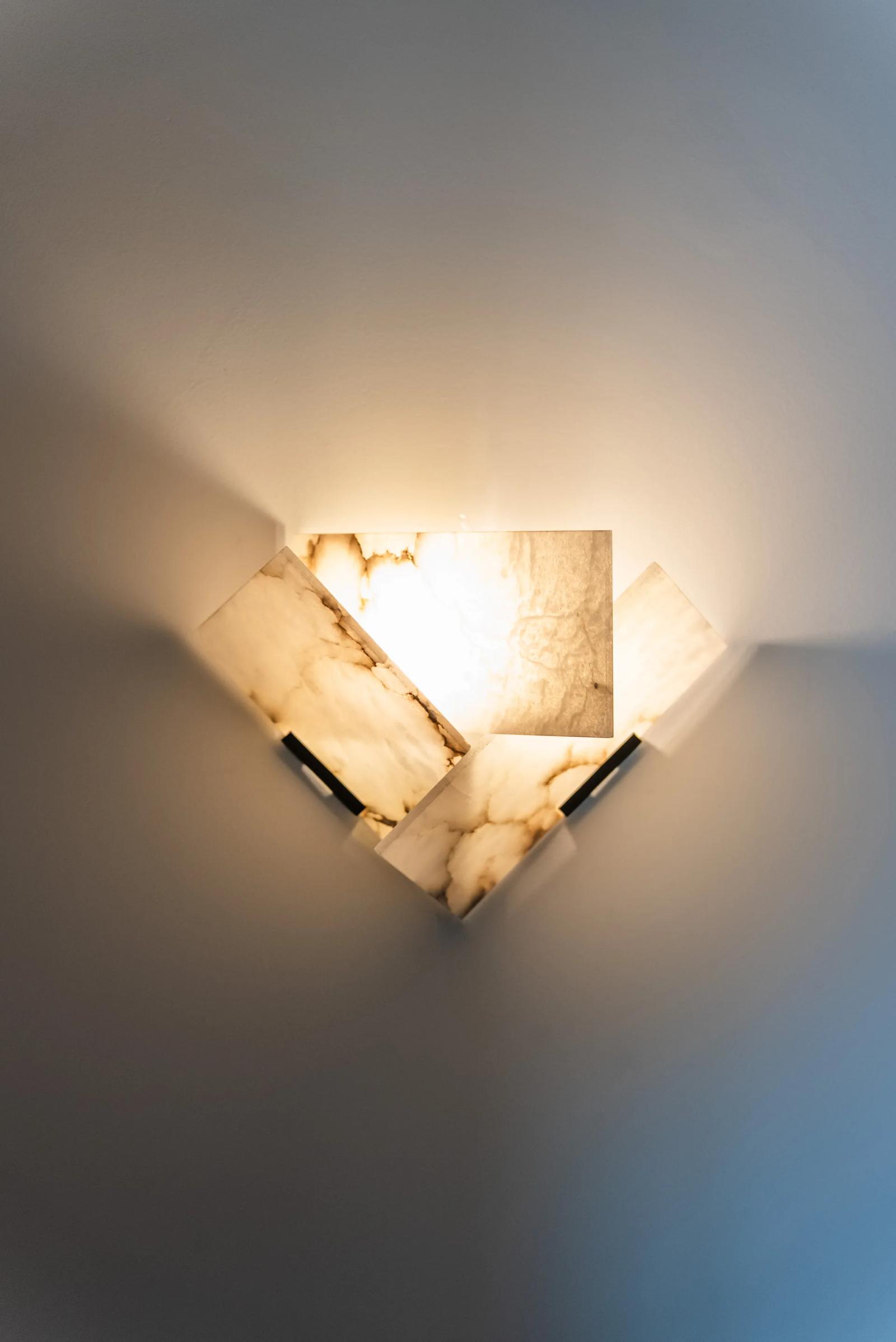 Luminaire dessiné par le studio