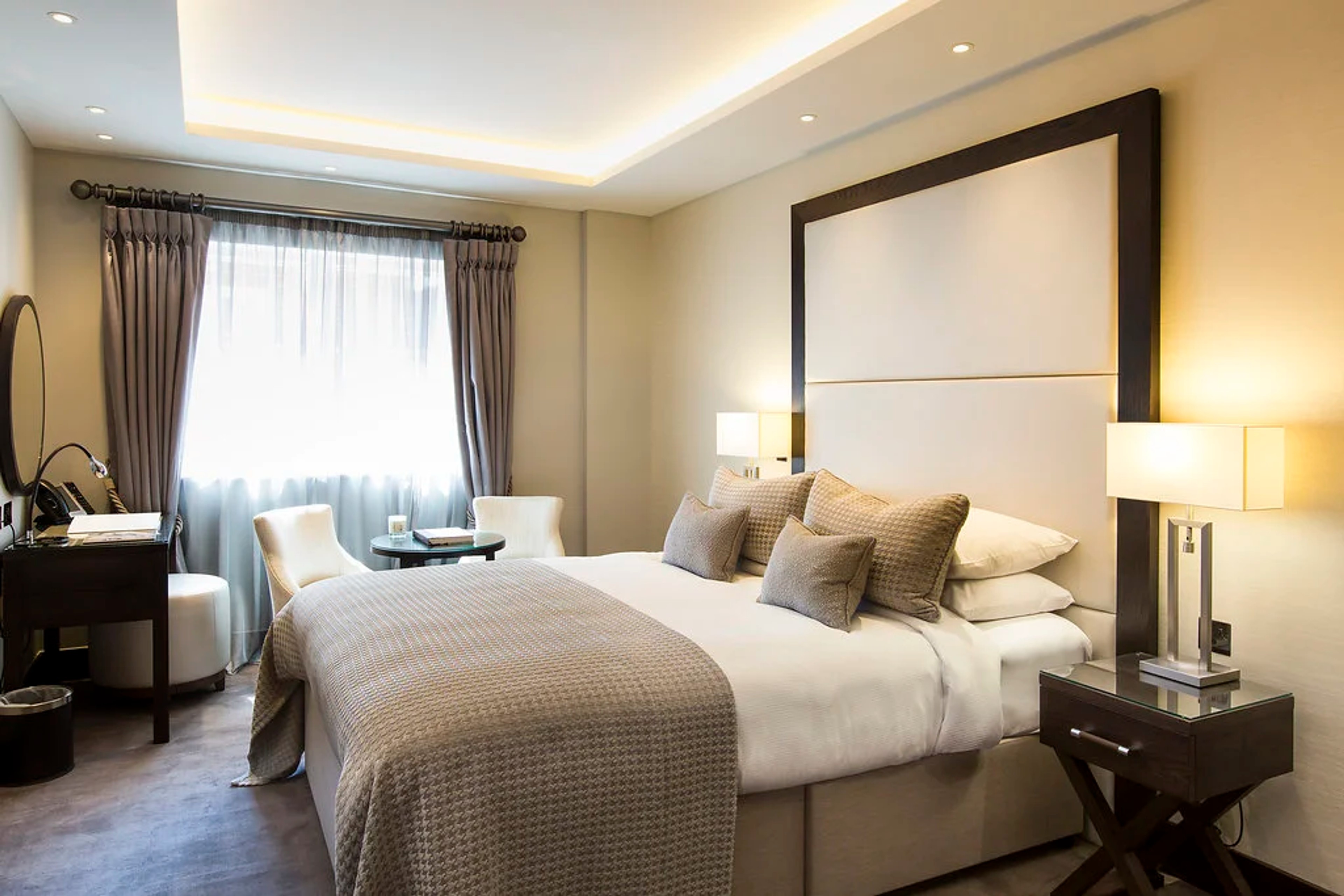 Interior details of the Executive Room at One Warwick Park