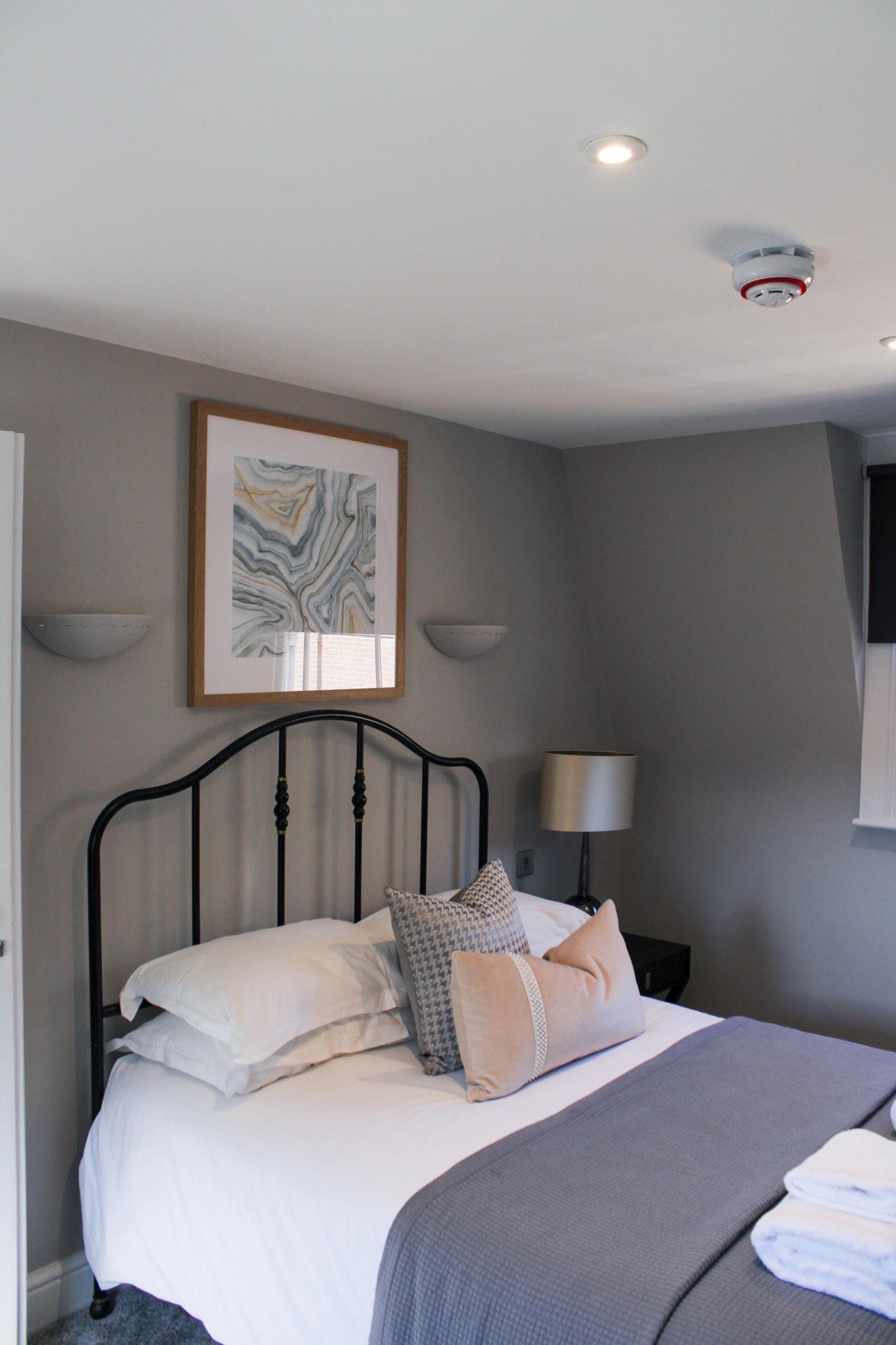 The House - Photo 4