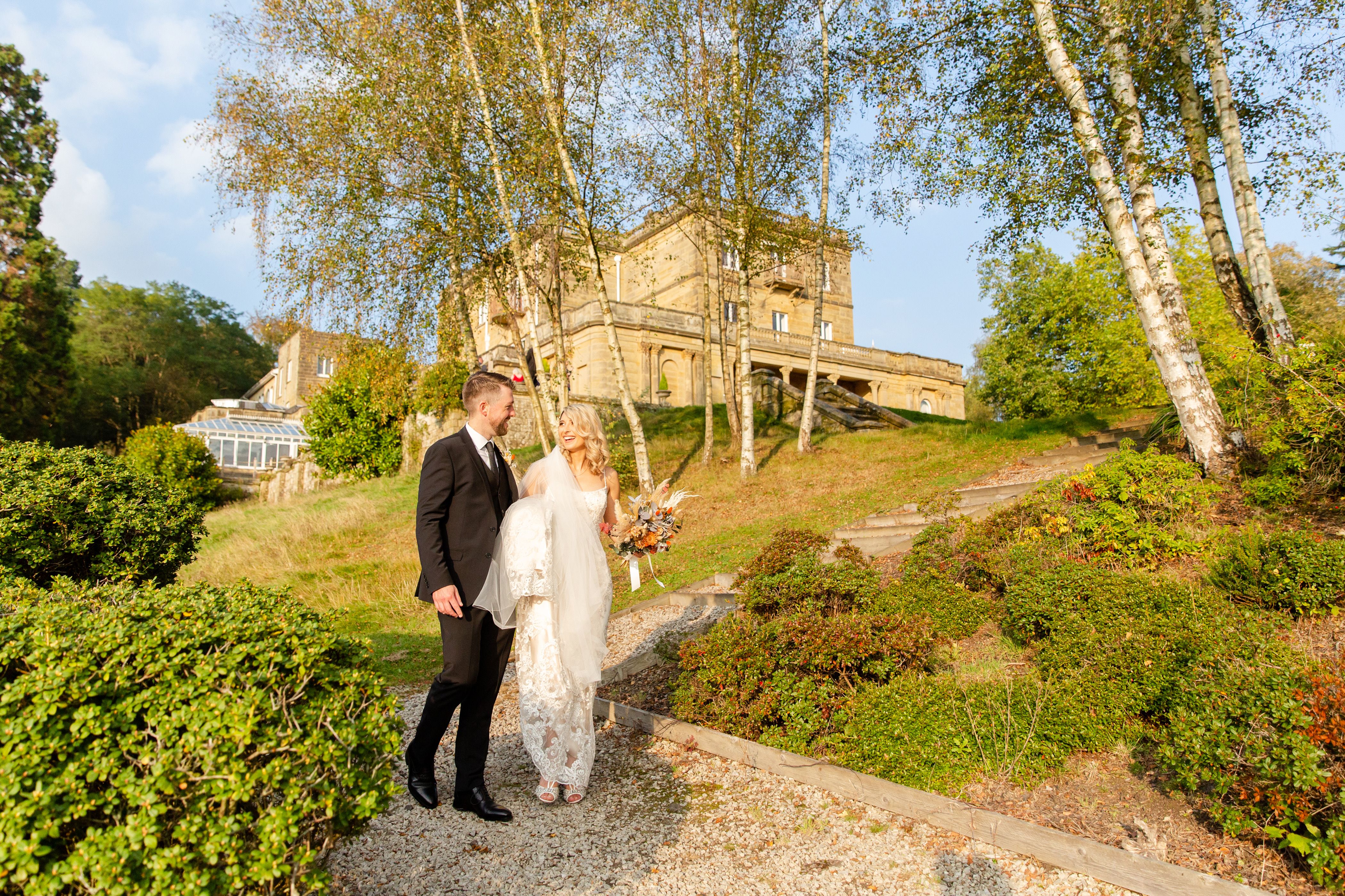 Wedding Couple at Salomons Estate