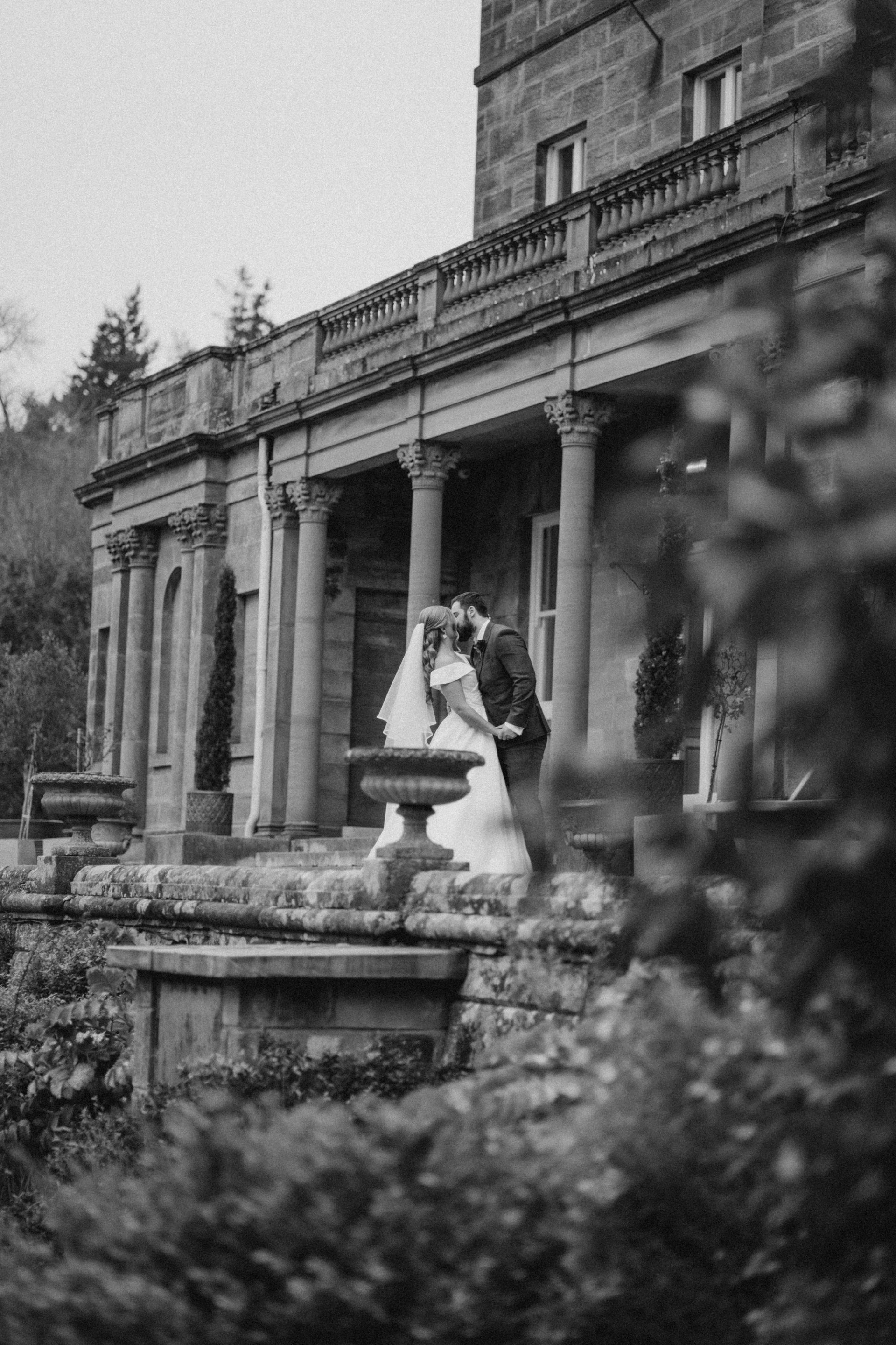 Wedding Couple at Salomons Estate