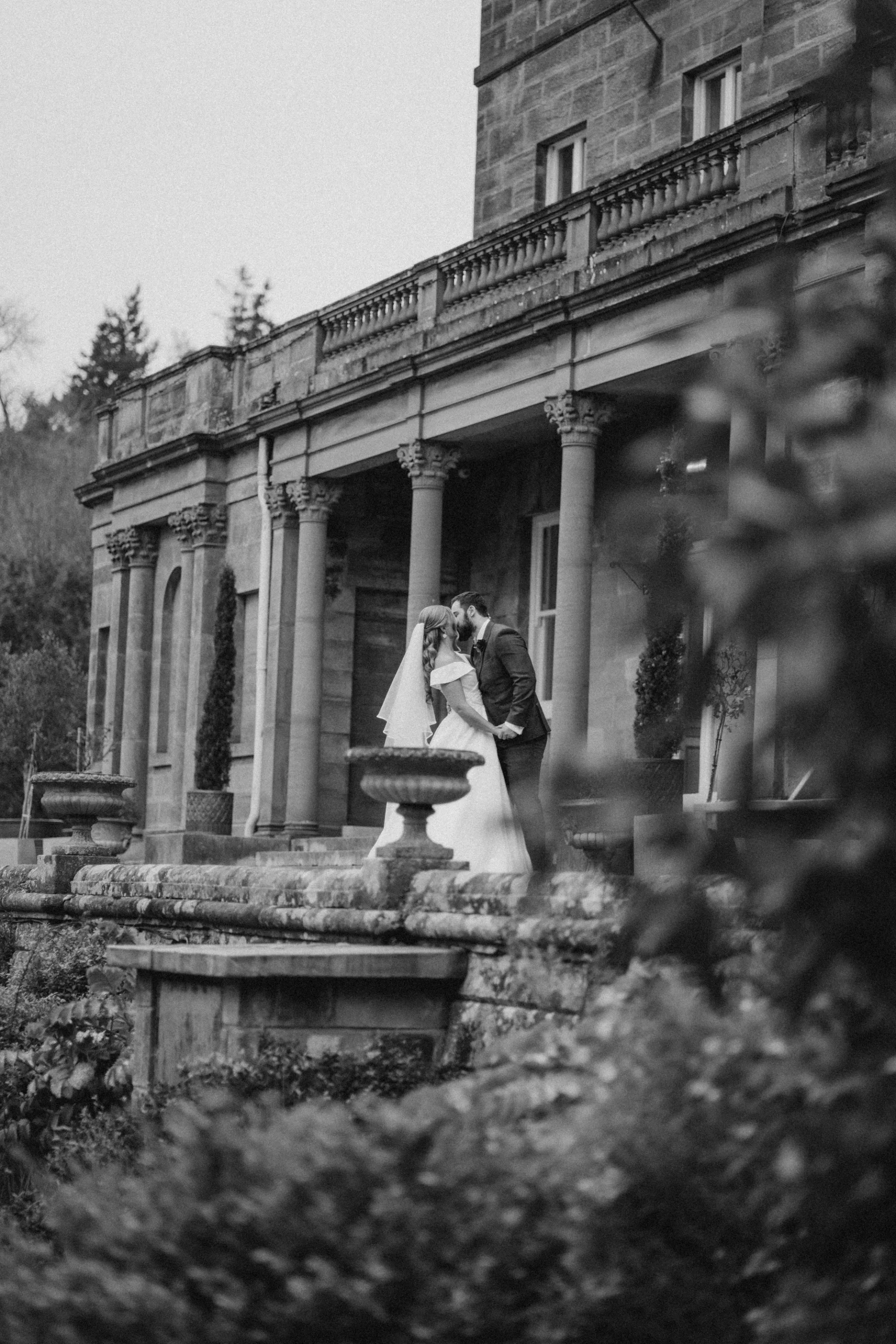 Wedding Couple at Salomons Estate