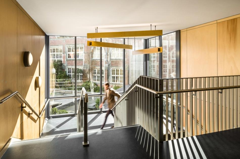 R01 Series | Advance Flooring