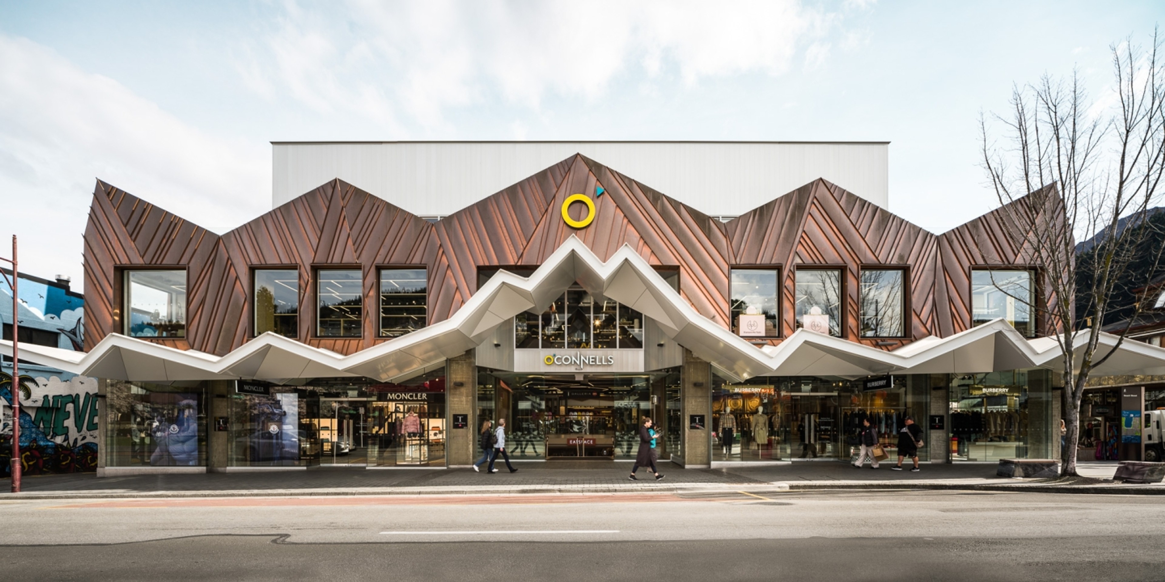 case-study-oconnells-shopping-centre-queenstown-lfgx0126pe-2