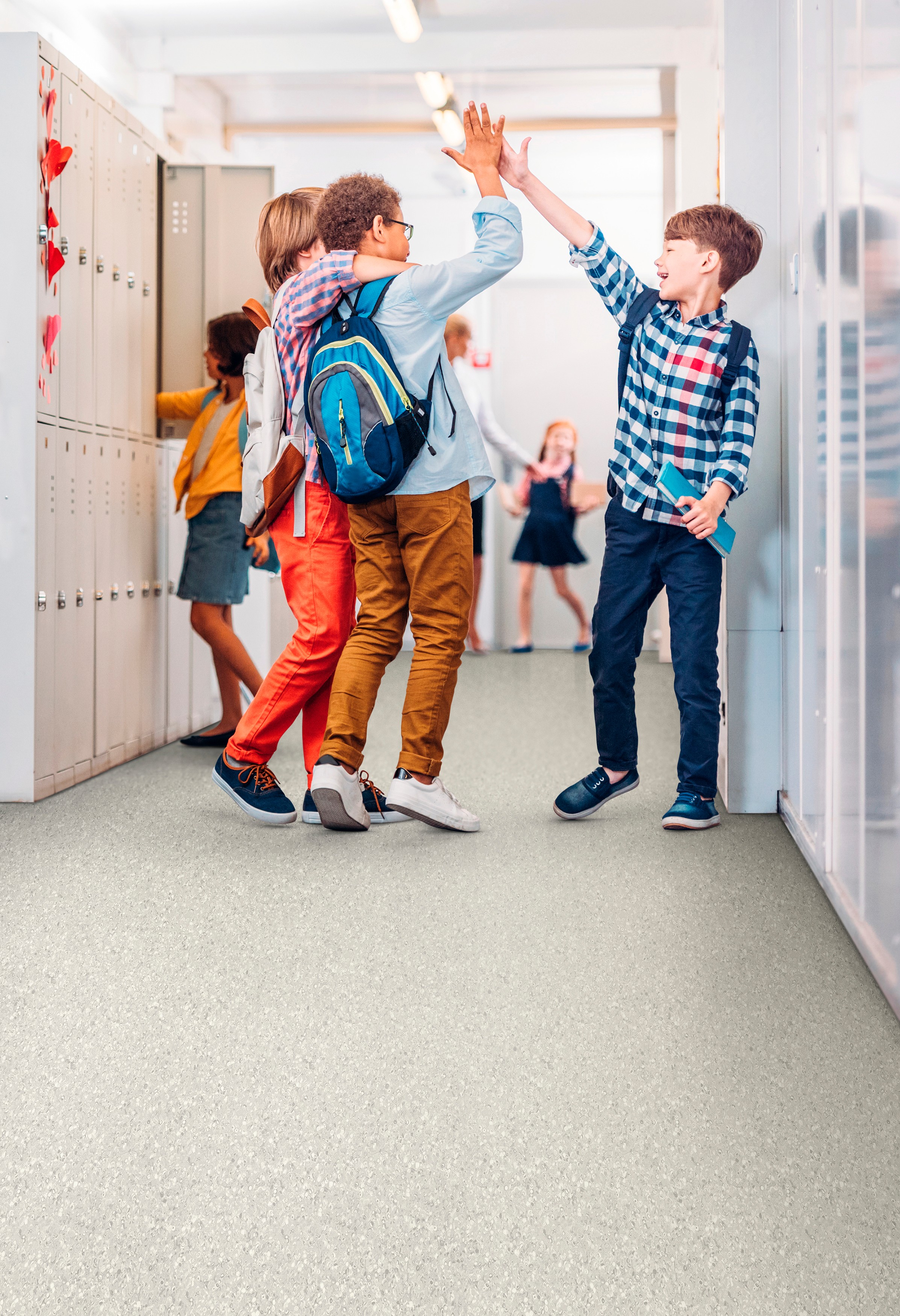 Grabo enterior_258_Polis-Shell.jpg