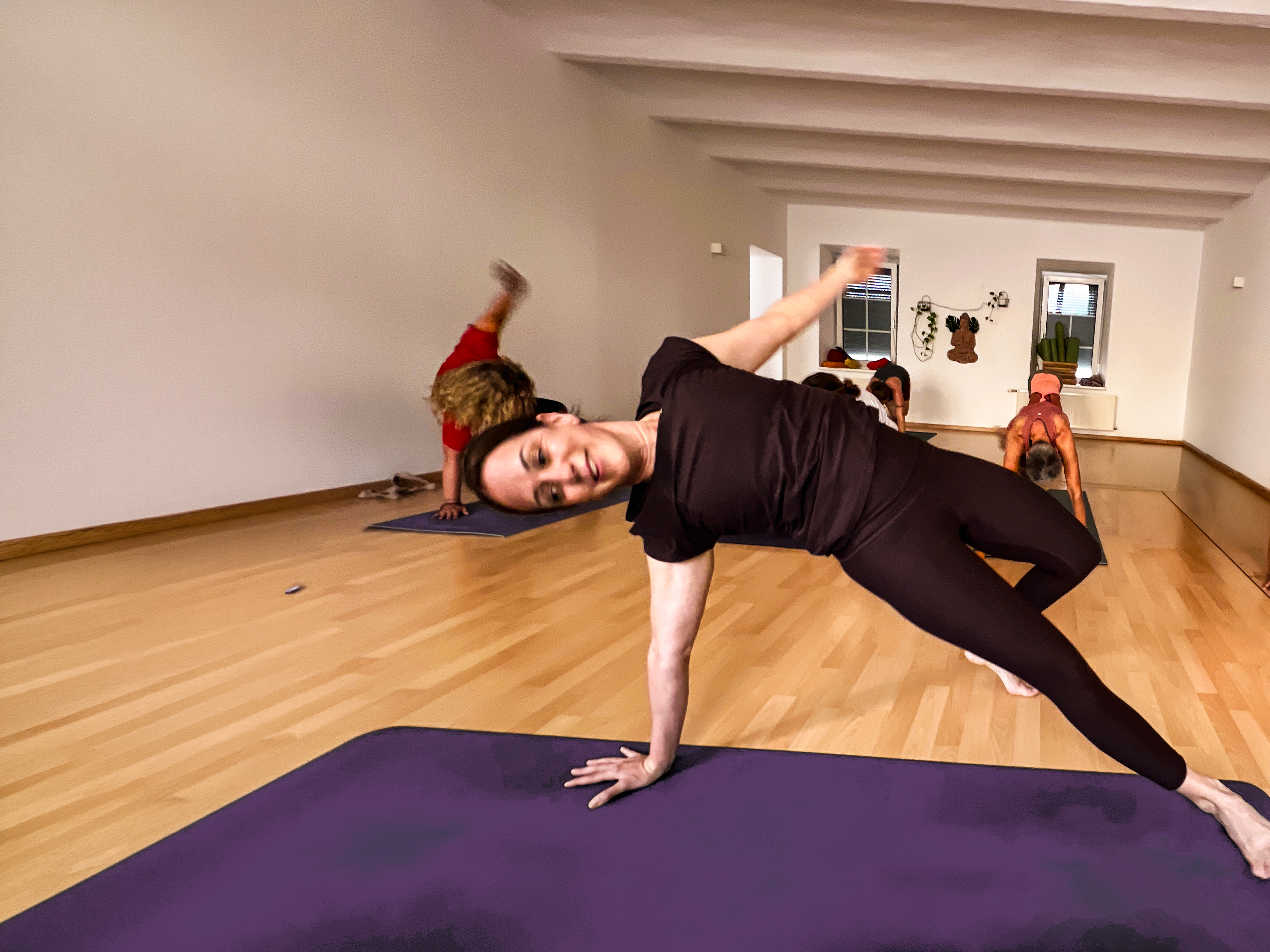 Yoga, Cycling und Community im beYOUnited Studio.