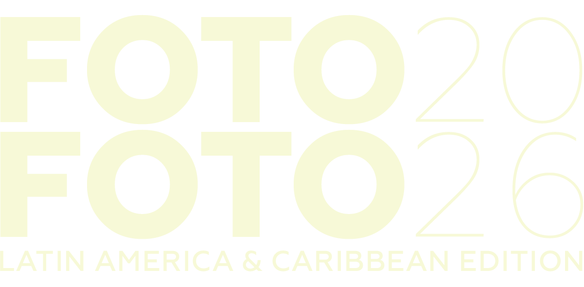 Foto Foto Logo