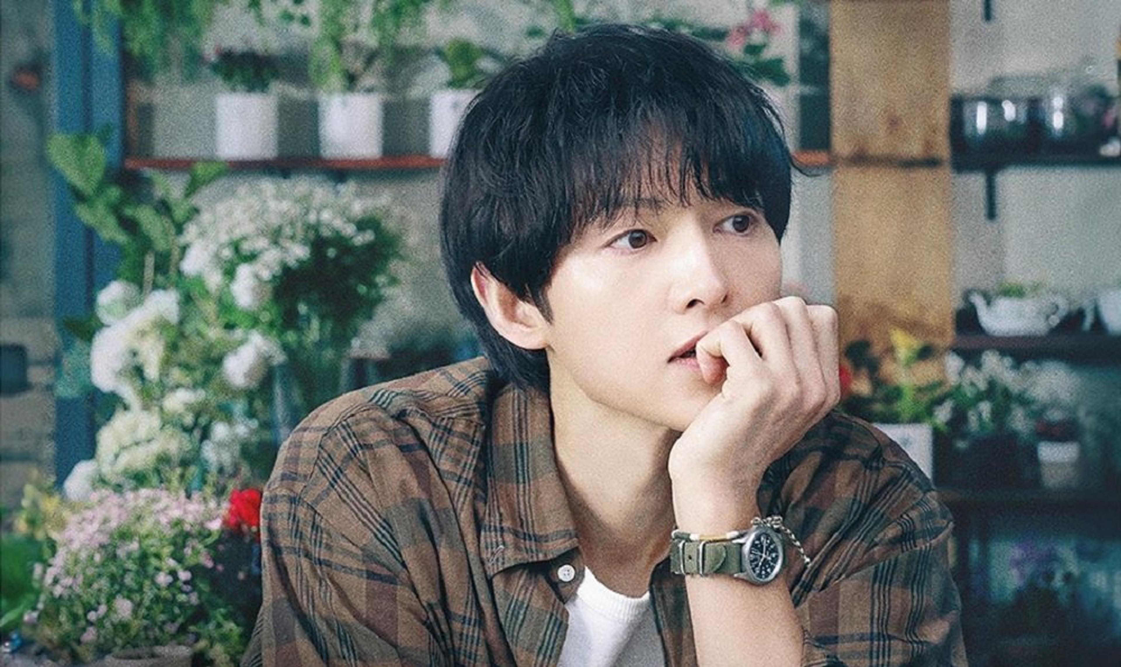 Song Joong Ki kembali bermain drama romantis lewat drama My Youth