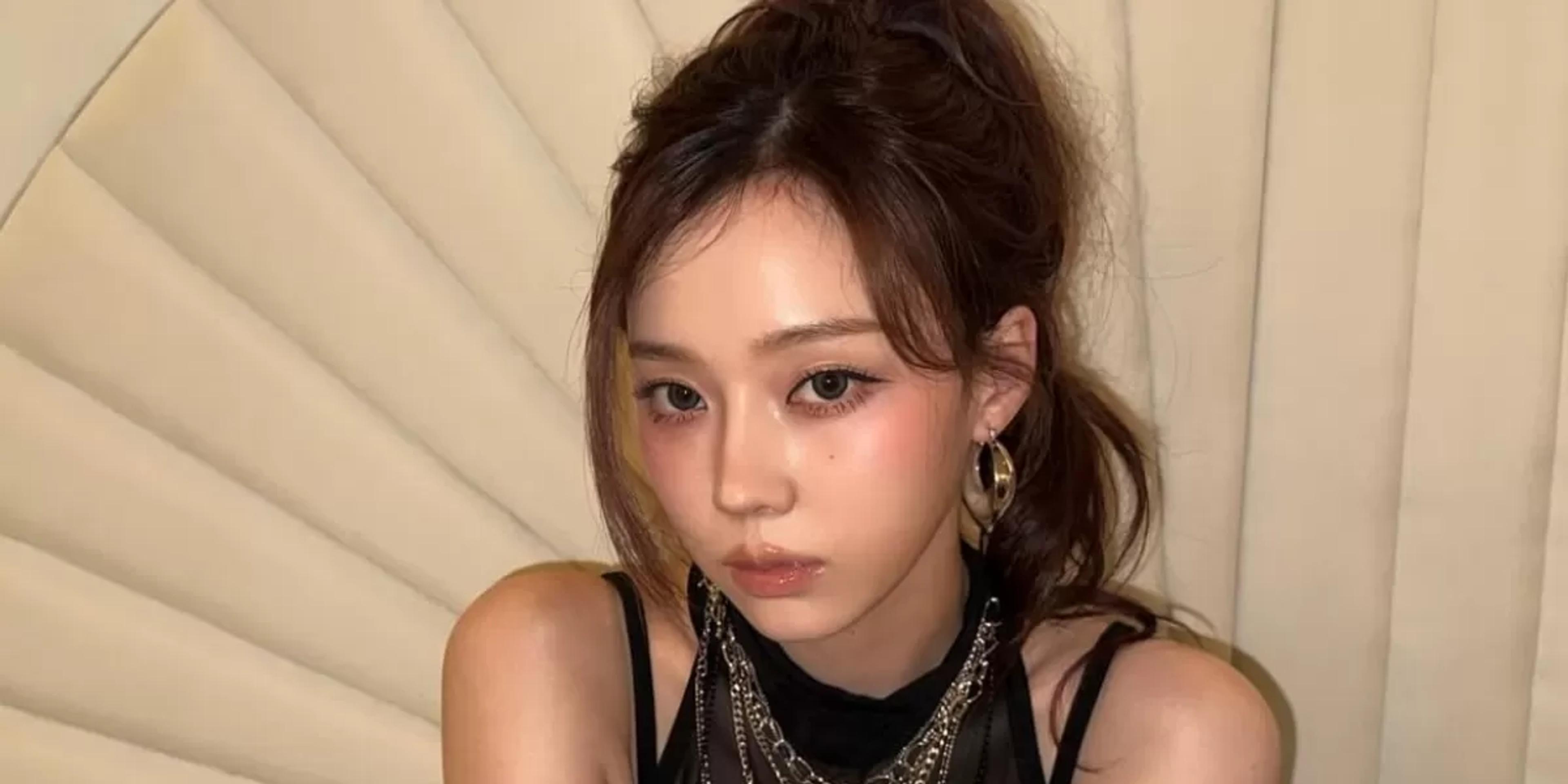 Tuai Sorotan KNetz, Winter aespa Tampil Memikat di Acara Kilian Paris dengan Gaya Rambut Baru!