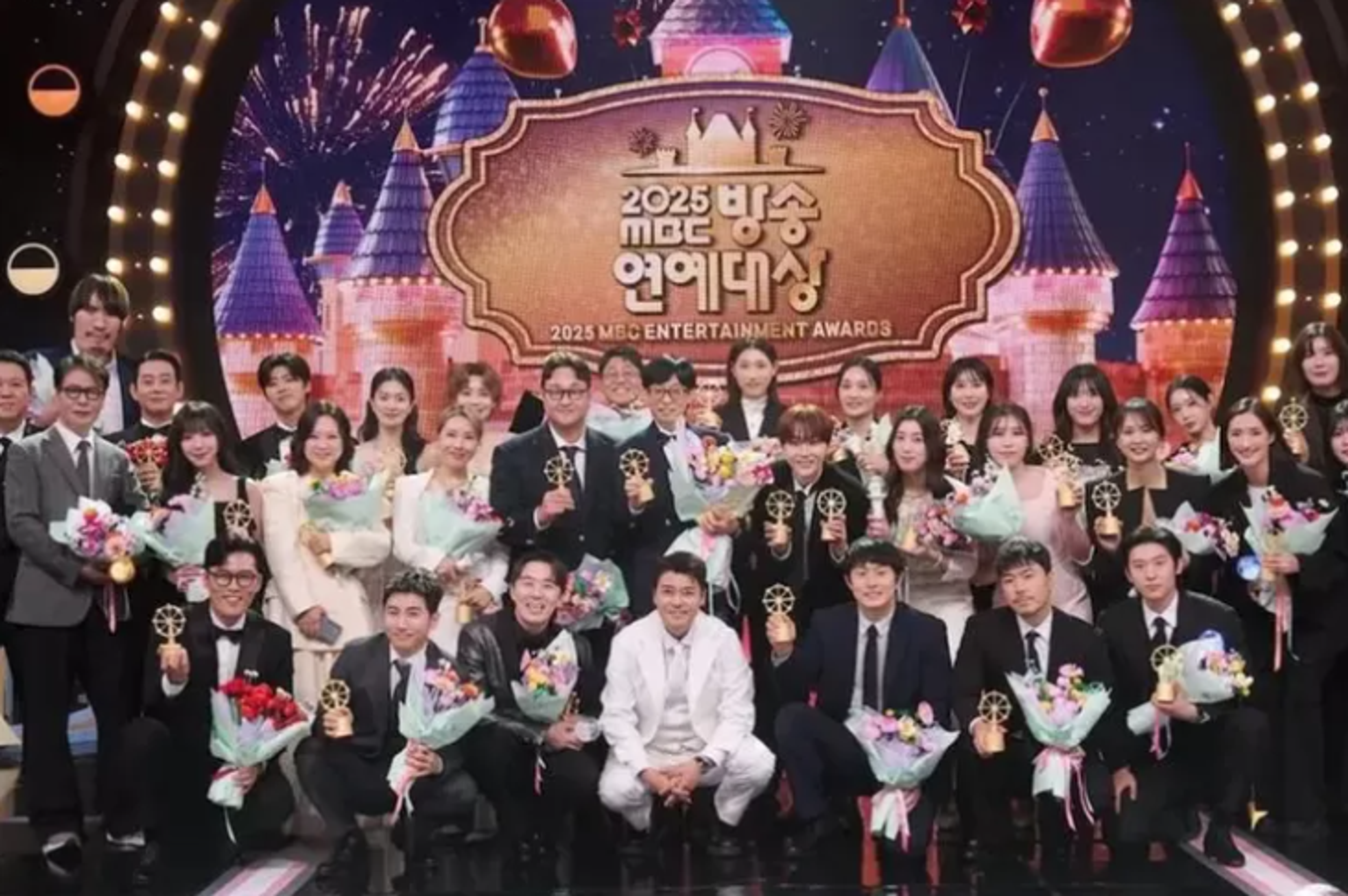 Buket LEGO Yoo Jae Suk Picu Kontroversi, Industri Bunga Korea Angkat Suara