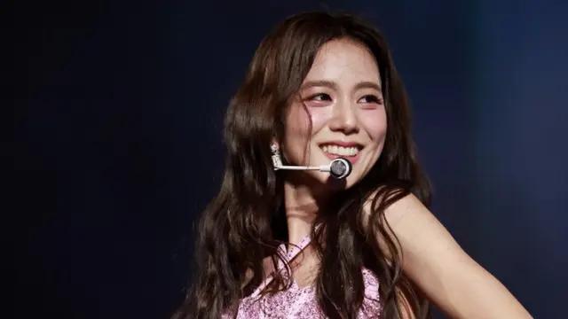 Jisoo Blackpink Siap Rilis Single, Zayn Malik Dikabarkan Jadi Rekan Duet