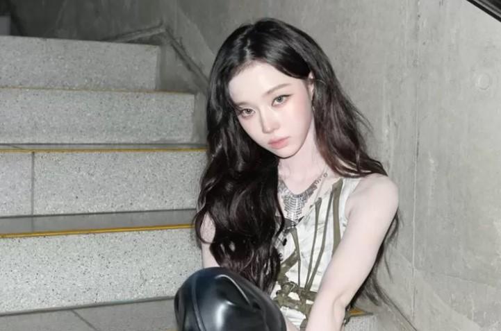 SM Entertainment Umumkan Winter aespa Tidak Hadir di Konser Karena Gejala Influenza