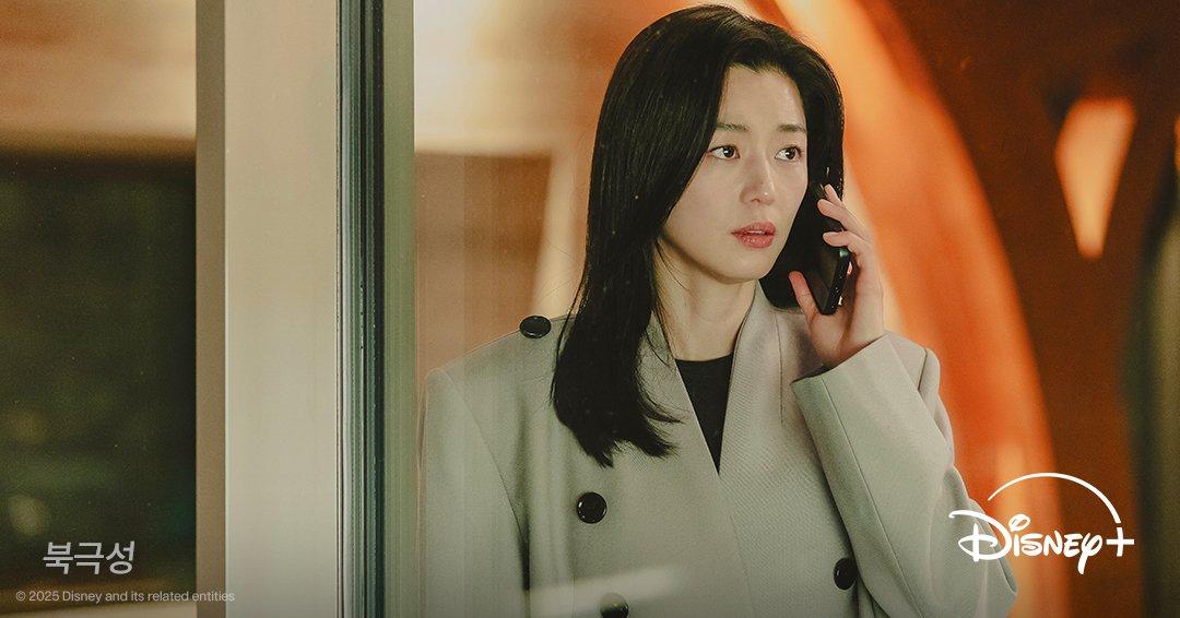 Jun Ji Hyun Bantah Kontrak Iklannya Dibatalkan Imbas Boikot di China