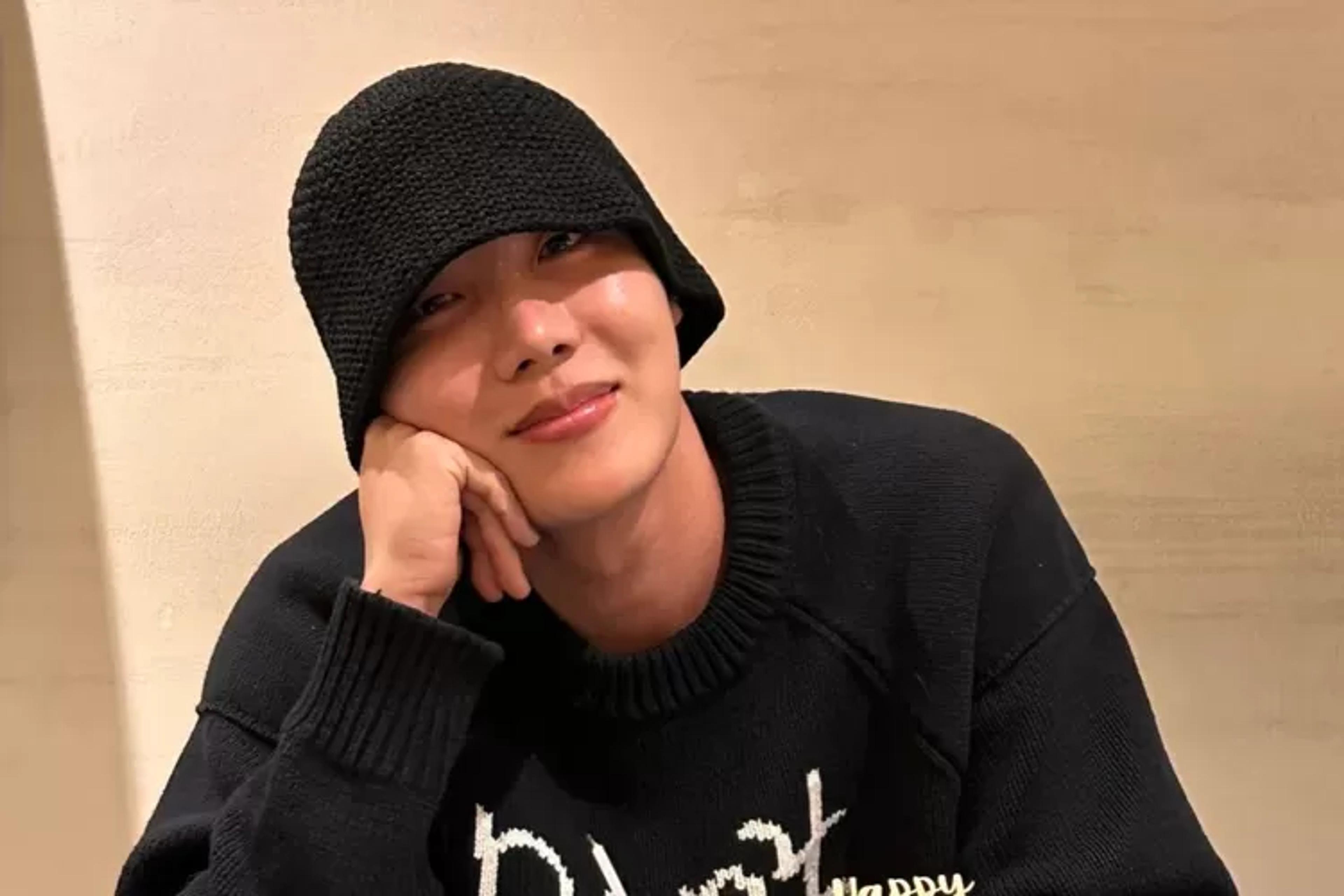 J-Hope BTS Wujudkan Impian di Variety Show 'I Live Alone', ARMY Siap Intip Kehidupan Sehari-hari Idolanya!