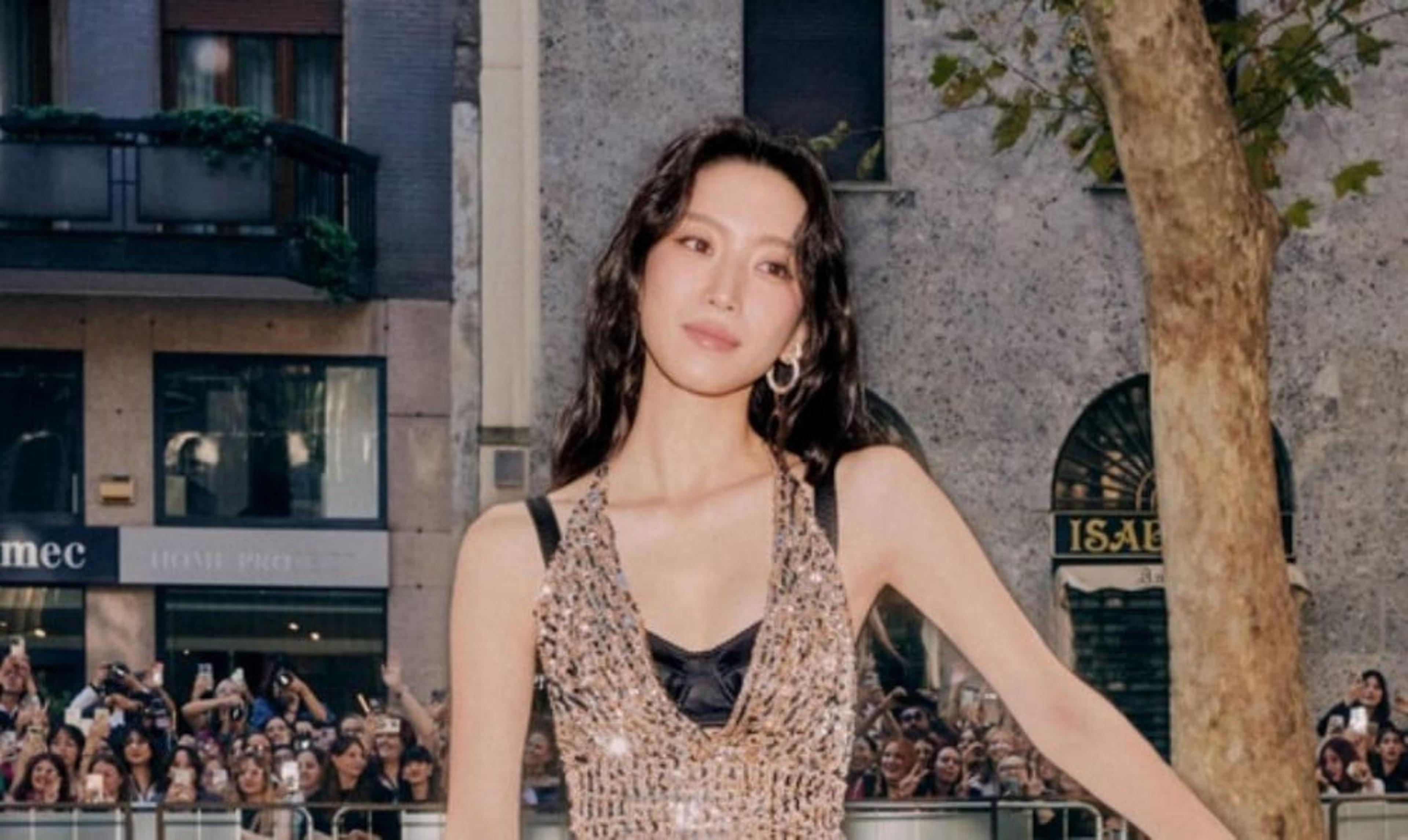 Actress Moon Ga Young dazzles in Milan
