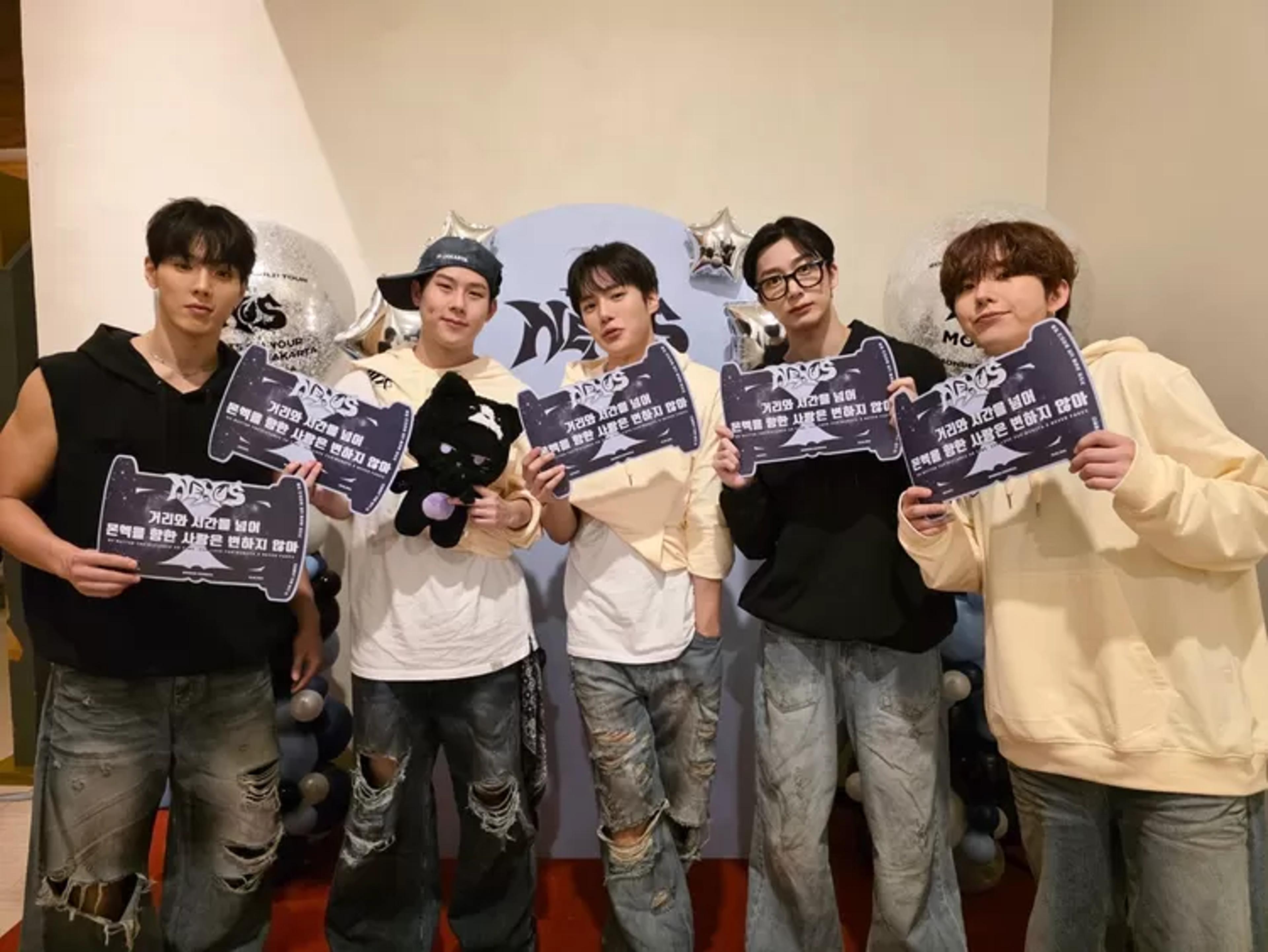 Berjanji Akan Kembali, MONSTA X Sukses Gelar Konser ‘The X: Nexus’ di Jakarta Dengan Meriah!